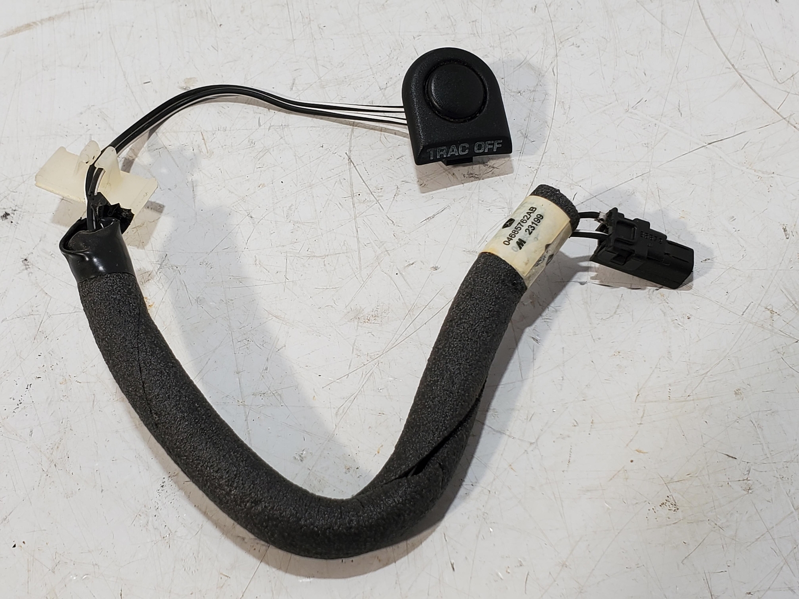 2001-2007 Dodge Caravan Traction Control Switch (04685762AB) OEM
