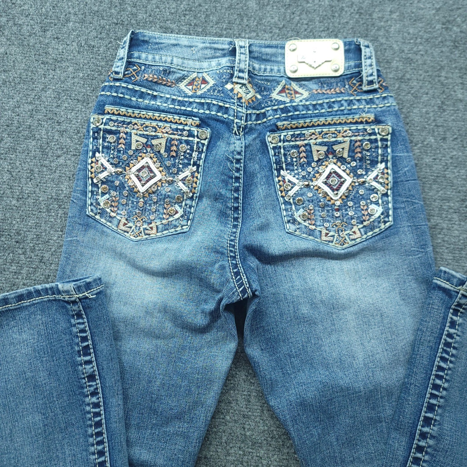 Sexy Couture Juniors 1 Bootcut Jeans Embroidered Rhinestone Embellished Denim Sexy Couture Juniors 1 Bootcut Jeans Embroidered Rhinestone Embellished Denim