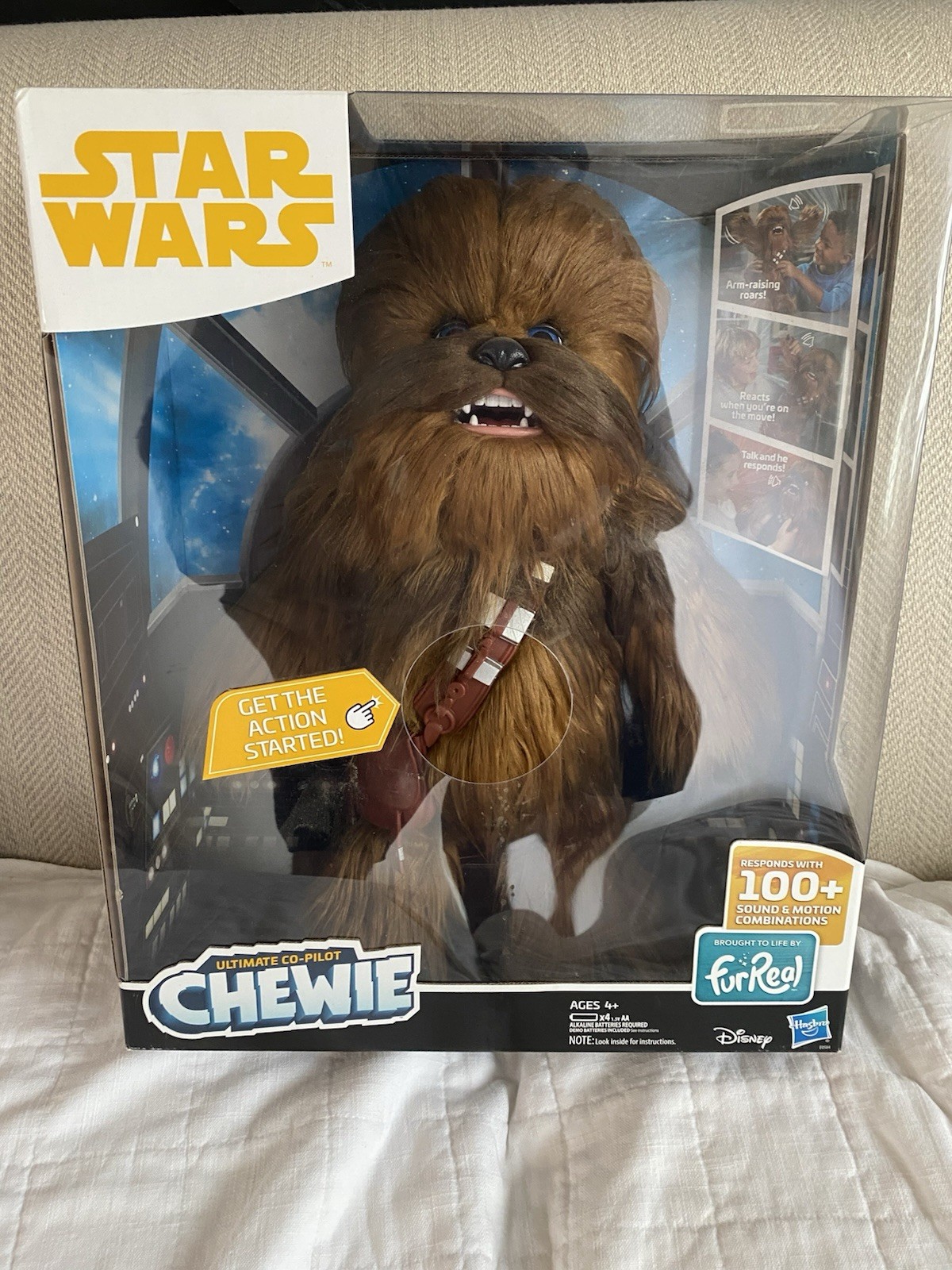 NIP 2018 Hasbro FurReal Star Wars Ultimate Co-pilot Chewie Talking Figure