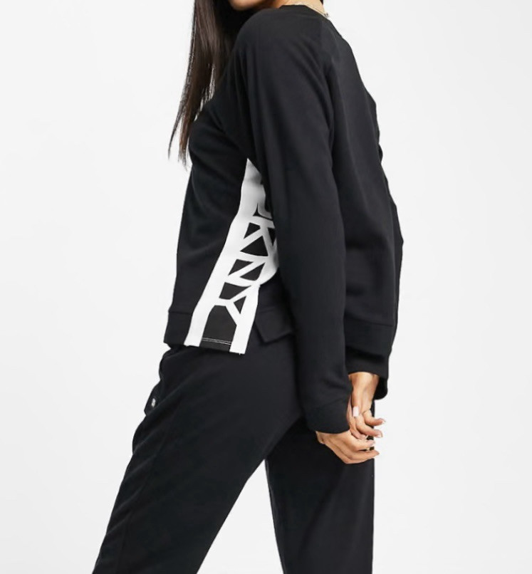 DKNY Sleep Lounge Cropped Sweatshirt Size X-Large Long Sleeve DKNY Print Black