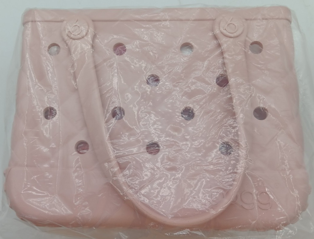 BOGG BAG BUNDLE | QUILTED ROSE PETAL BITTY BOGG BAG | Haute Pink BOGGS N\' ENDS BOGG BAG BUNDLE | QUILTED ROSE PETAL BITTY BOGG BAG | Haute Pink BOGGS N\' ENDS