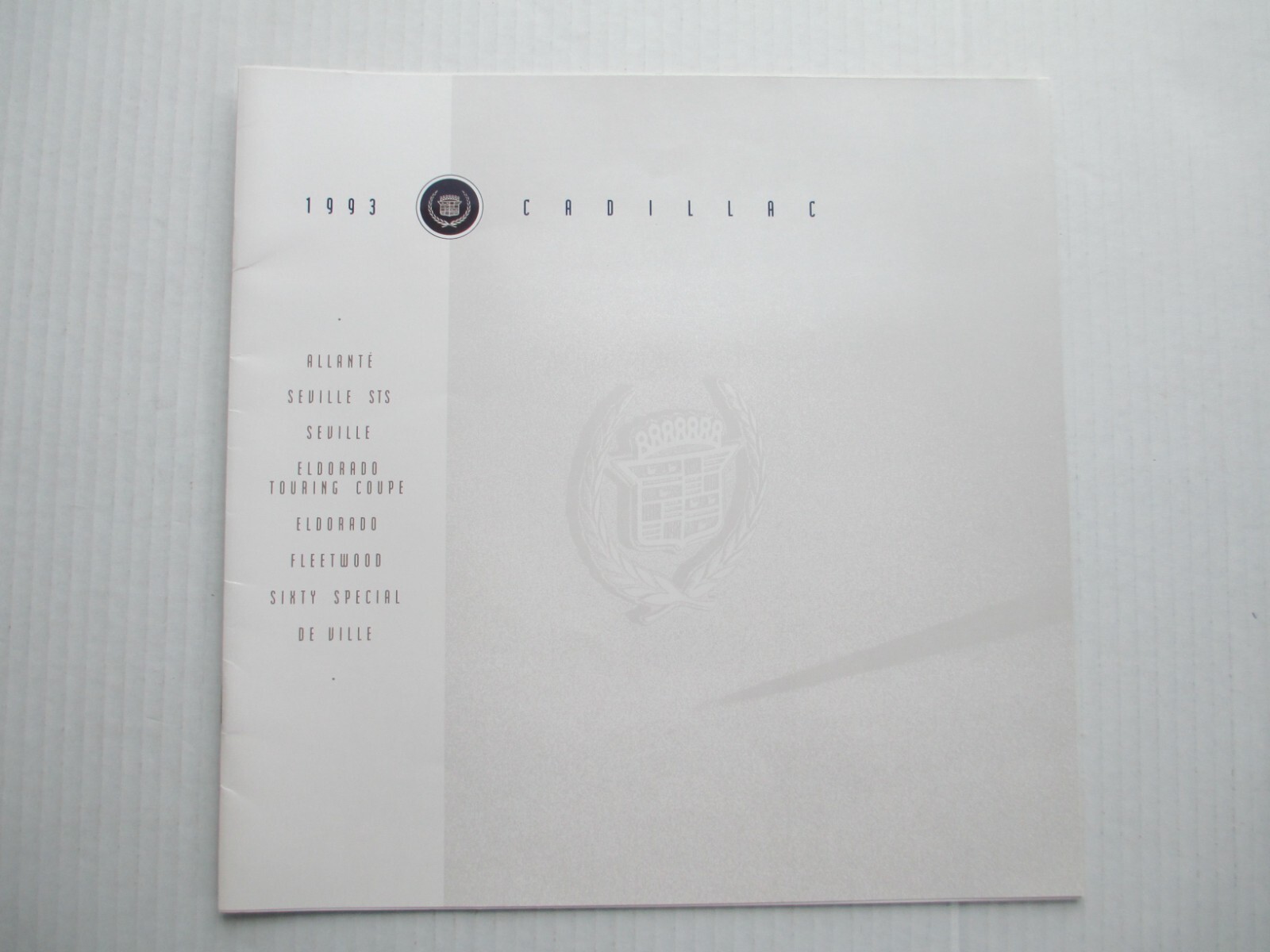 Beautiful 1993 Cadillac Brochure Catalog - Allante Eldorado Sixty Special C91 Beautiful 1993 Cadillac Brochure Catalog - Allante Eldorado Sixty Special C91
