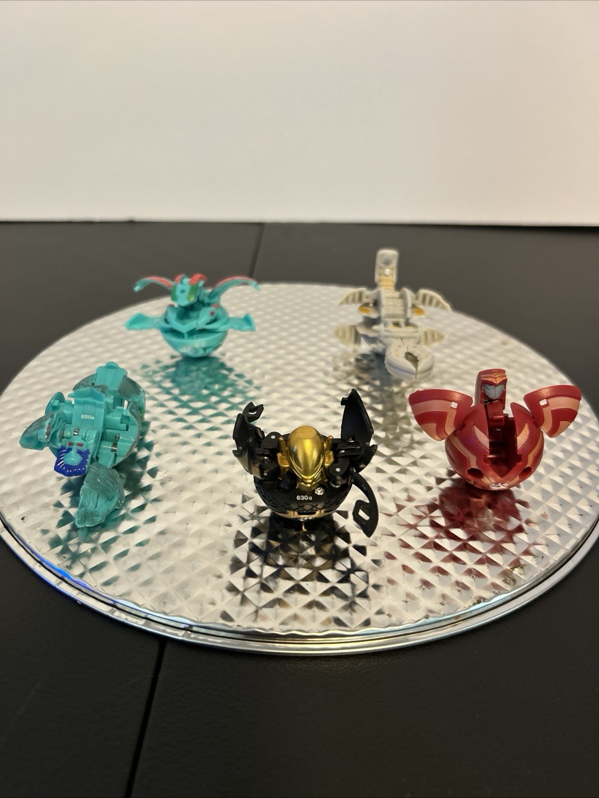 Bakugan Battle Brawlers Lot of 5 Figures Mixed Colors Collector Bundle
