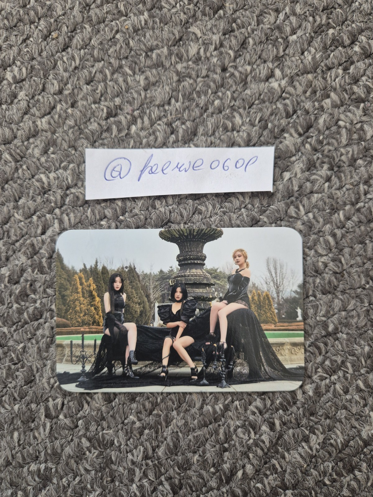 Soyeon Shuhua Soojin I trust POB apple music benefit i-dle gidle G idle (G)I-dle Soyeon Shuhua Soojin I trust POB apple music benefit i-dle gidle G idle (G)I-dle