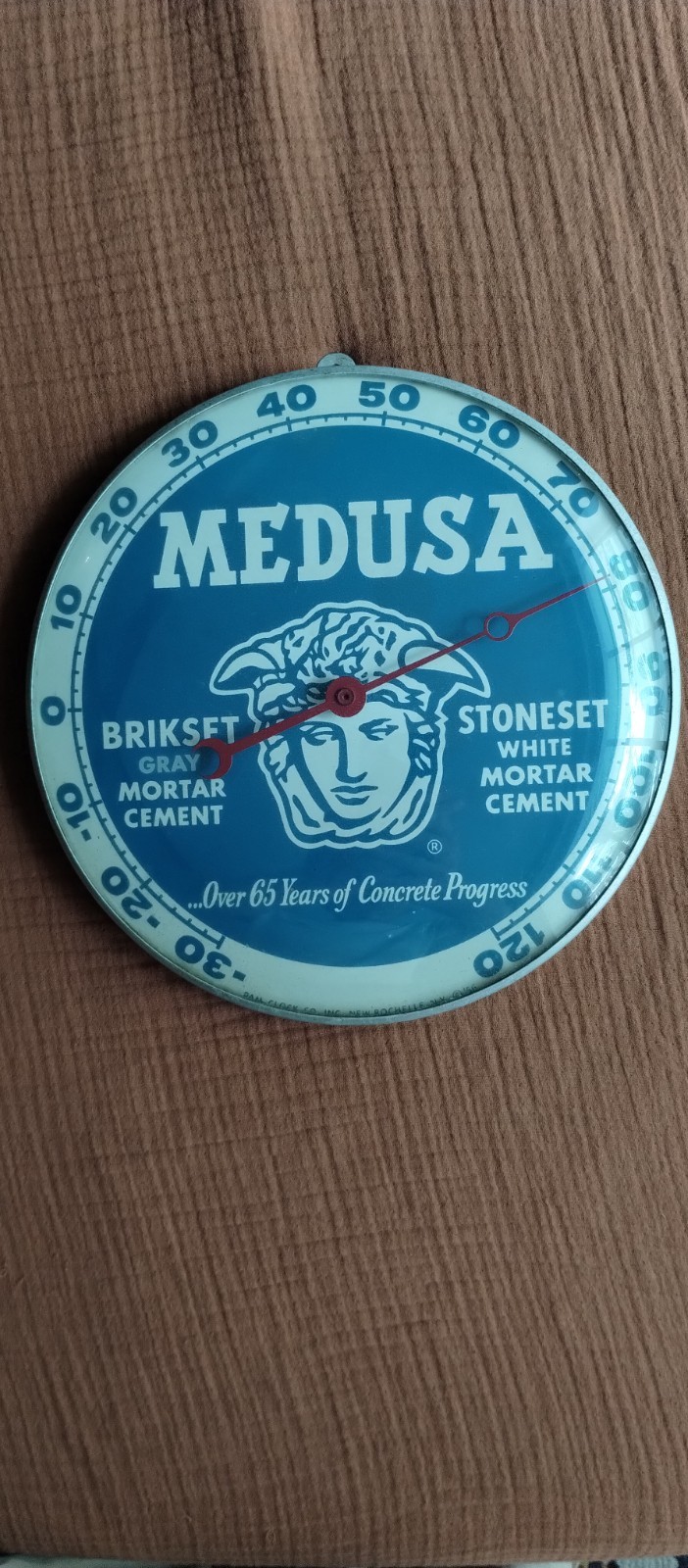 Vintage 1956 12” Glass Pam Medusa Cement Thermometer Scarce