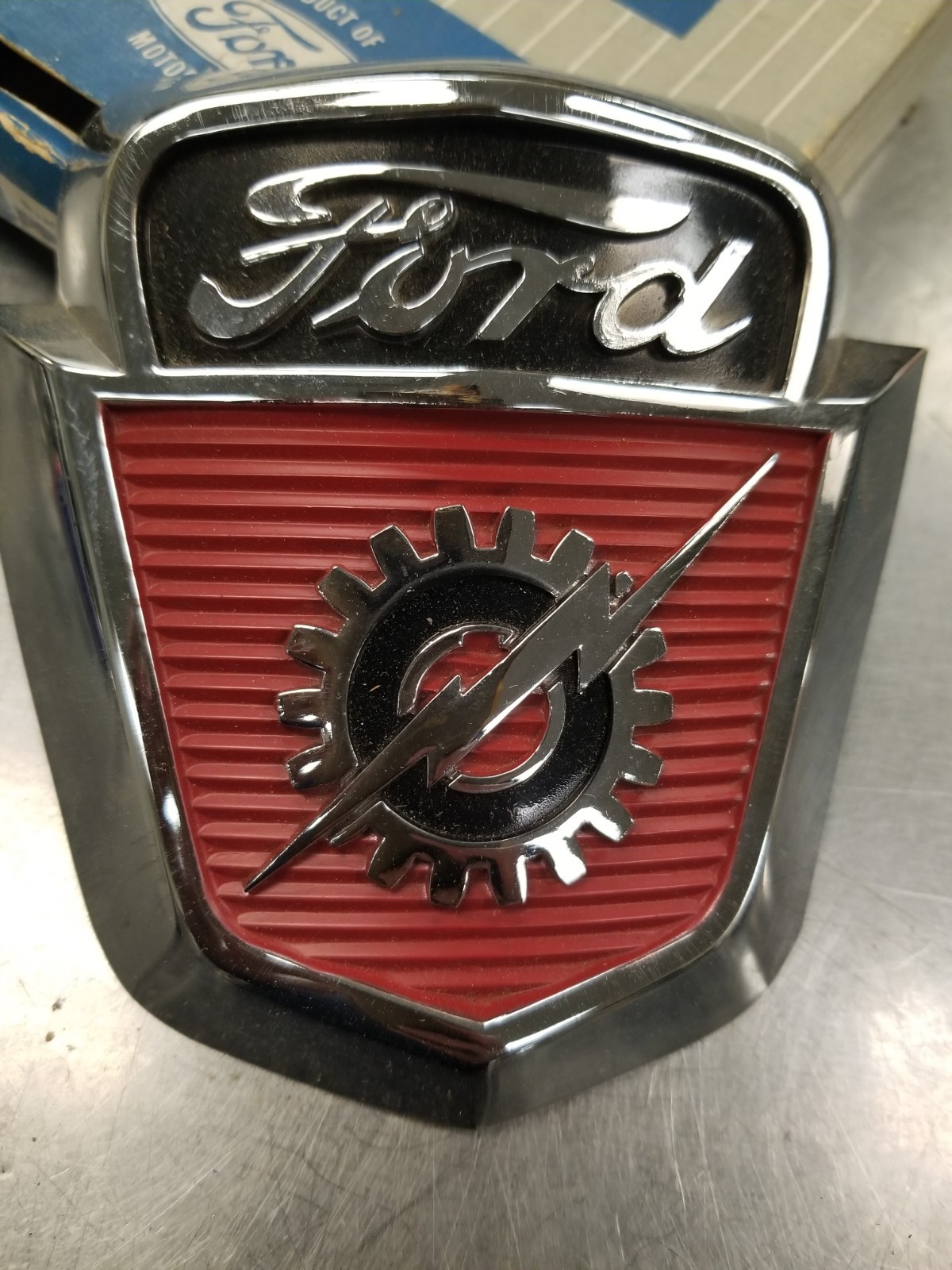 Vintage FoMoCo  No 2 Ford F250  Pickup Truck Hood Emblem BAA 16637-A EOM USA