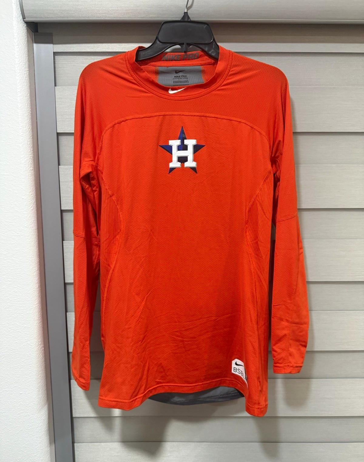 Nike Pro Hypercool Houston Astros MLB Compression Long Sleeve Shirt XL Orange Nike Pro Hypercool Houston Astros MLB Compression Long Sleeve Shirt XL Orange