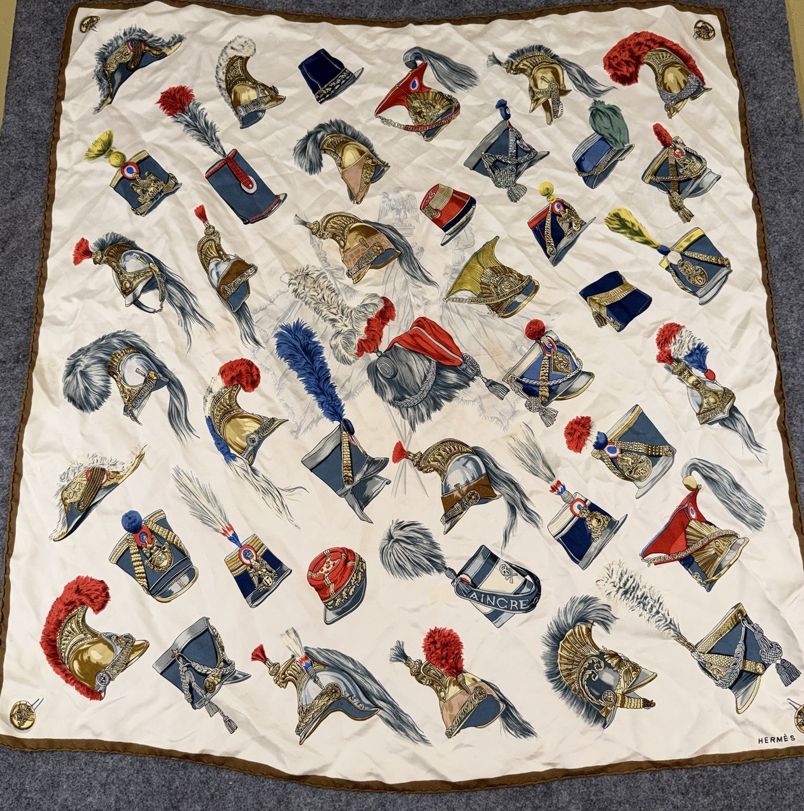 Vintage Hermes Paris Coiffures Militaires Silk Scarf 35x33” Hand Rolled Edges Vintage Hermes Paris Coiffures Militaires Silk Scarf 35x33” Hand Rolled Edges
