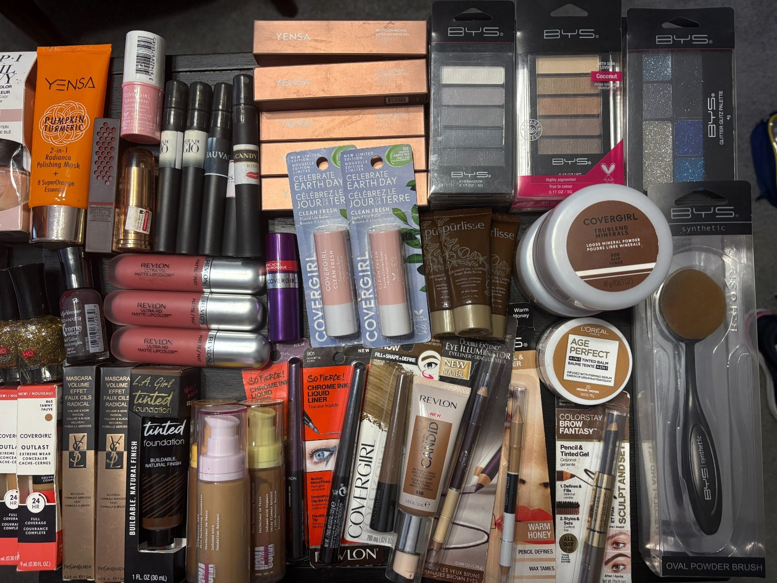 Wholesale Makeup Mixed High Quality Items  $120 Value💄 21 Items