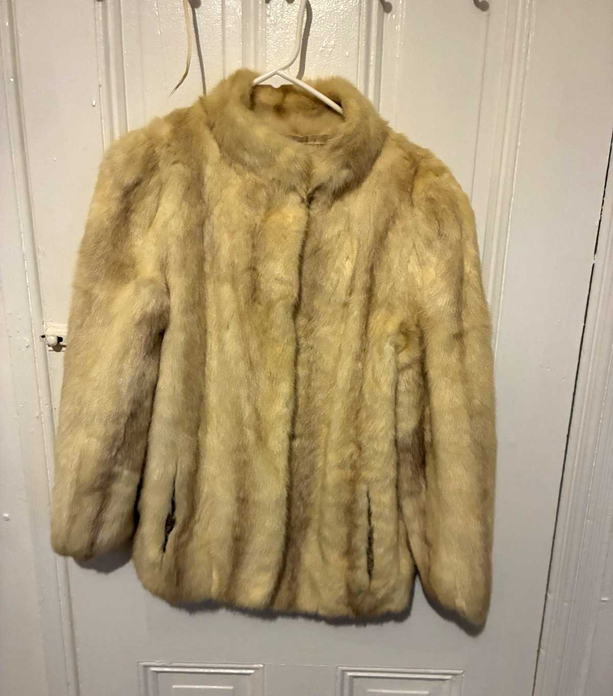 Katzarov\'s Women\'s S Beige Fur Short Jacket Lined Long Sleeve Fur Trim Katzarov\'s Women\'s S Beige Fur Short Jacket Lined Long Sleeve Fur Trim