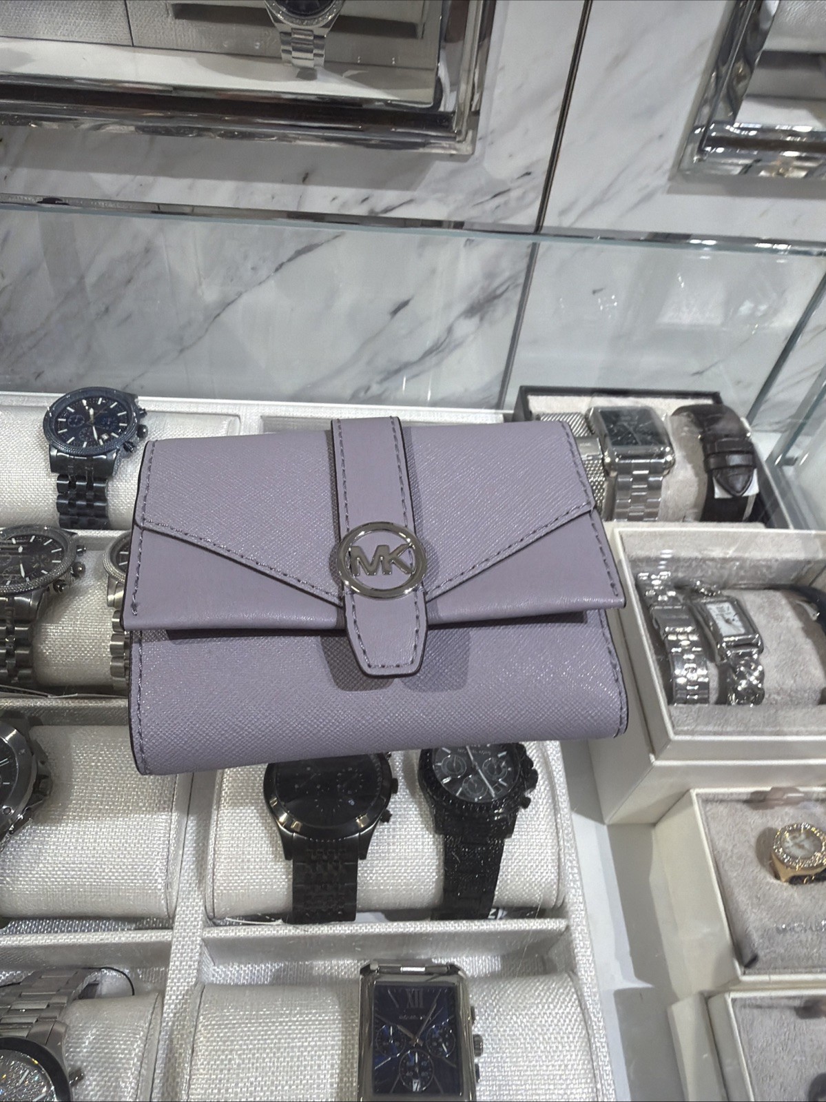 Michael Kors Greenwich Women Small Medium Leather Trifold Wallet - Lilac Silver Michael Kors Greenwich Women Small Medium Leather Trifold Wallet - Lilac Silver