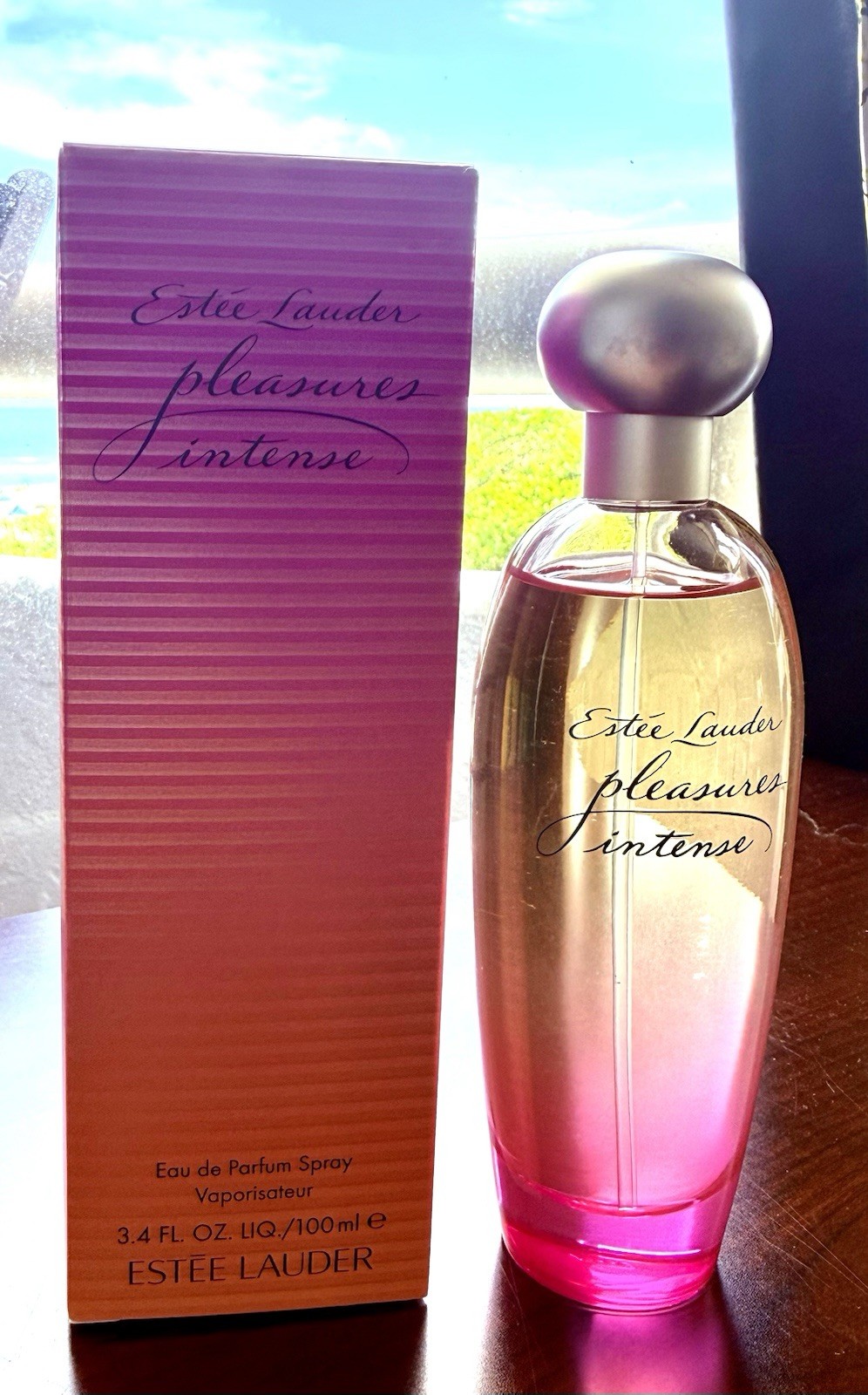 Estēe Lauder Pleasures Intense 3.4 Oz 100 ml 95% Full With Box Estēe Lauder Pleasures Intense 3.4 Oz 100 ml 95% Full With Box