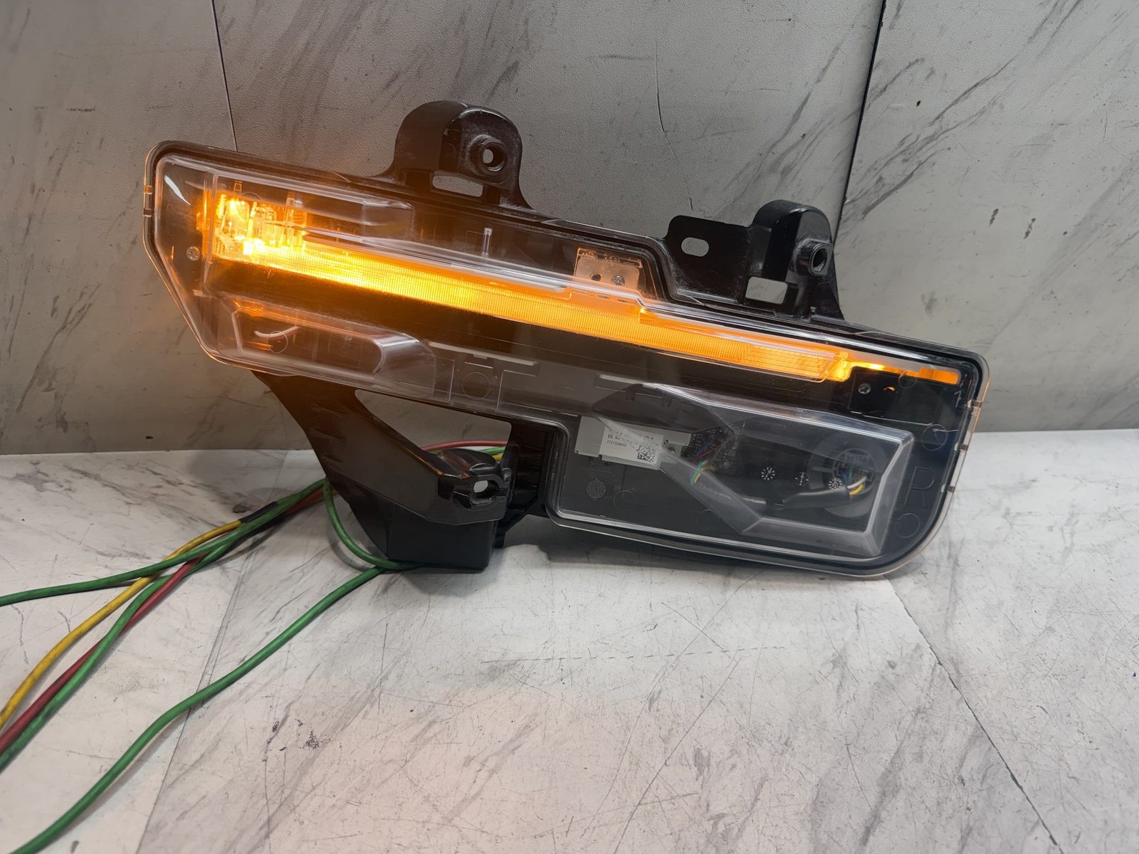 2020 2024 MAZDA CX-30 FOG LIGHT OEM RH RIGHT PASSENGER SIDE LED LAMP DFR5-51060