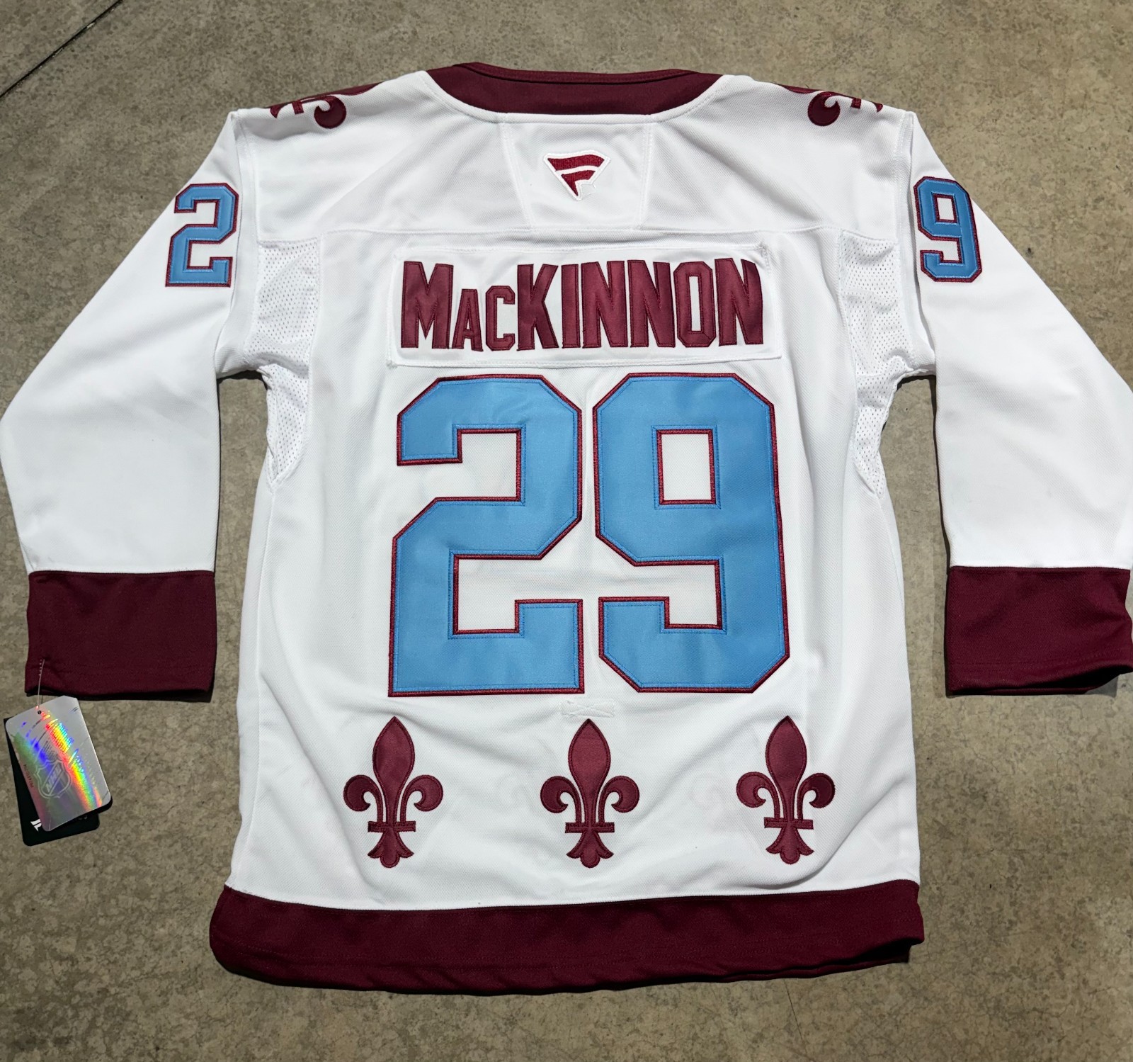 Colorado Avalanche Mackinnon Jersey # 29 white