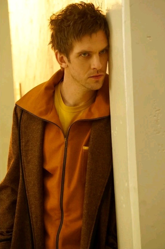 LEGION TV SERIES/DAN STEVENS/SCREEN WORN WARDROBE ROBE