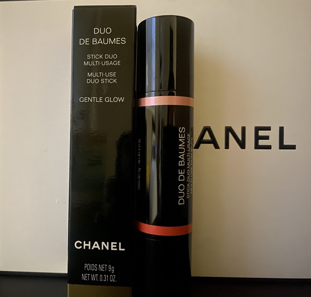 Chanel DUO DE BAUMES - Multi-use Duo Stick - Gentle Glow Chanel DUO DE BAUMES - Multi-use Duo Stick - Gentle Glow