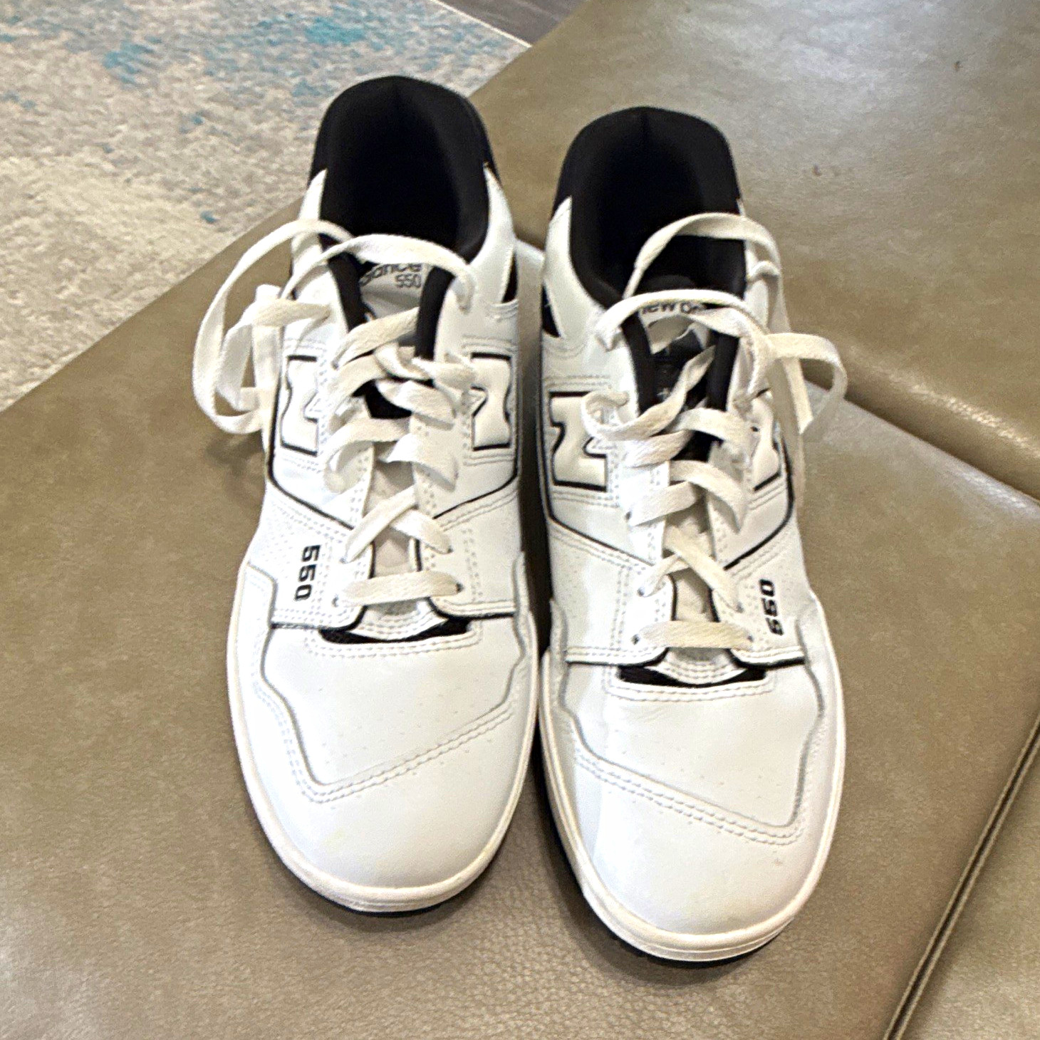 New Balance 550 Men’s Low Top Lace-Up Athletic Sneakers White/Black