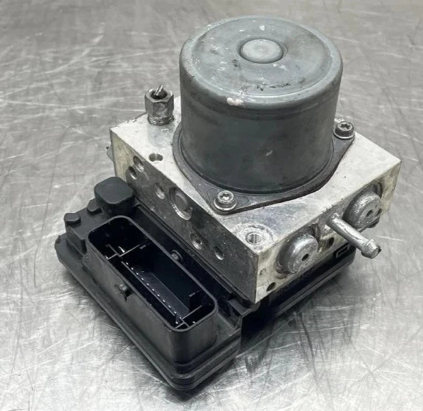 2020-20 Nissan Kicks ABS AntiLock Brake Pump Actuator Assembly Unit OEM Warranty