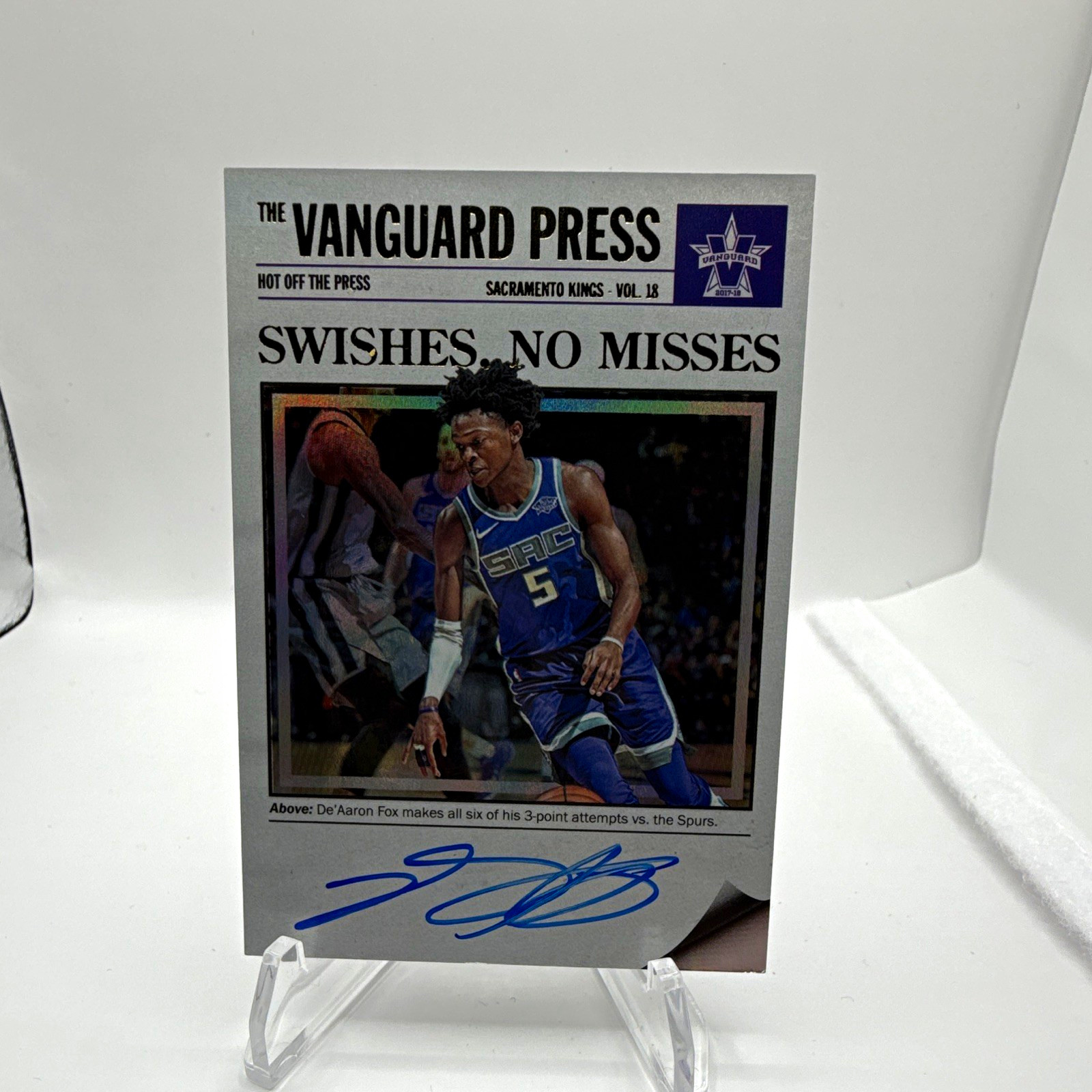 Panini 2017-18 Vanguard De\'Aaron Fox RC Auto 06/99 Kings #HP-DAF
