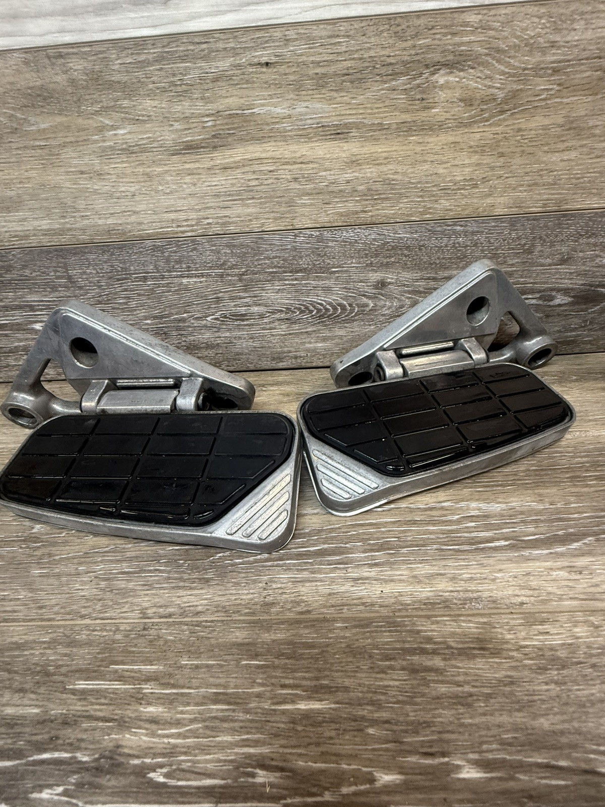 1986 KAWASAKI ZG1200 ZG 1200 VOYAGER FOOTREST PAIR