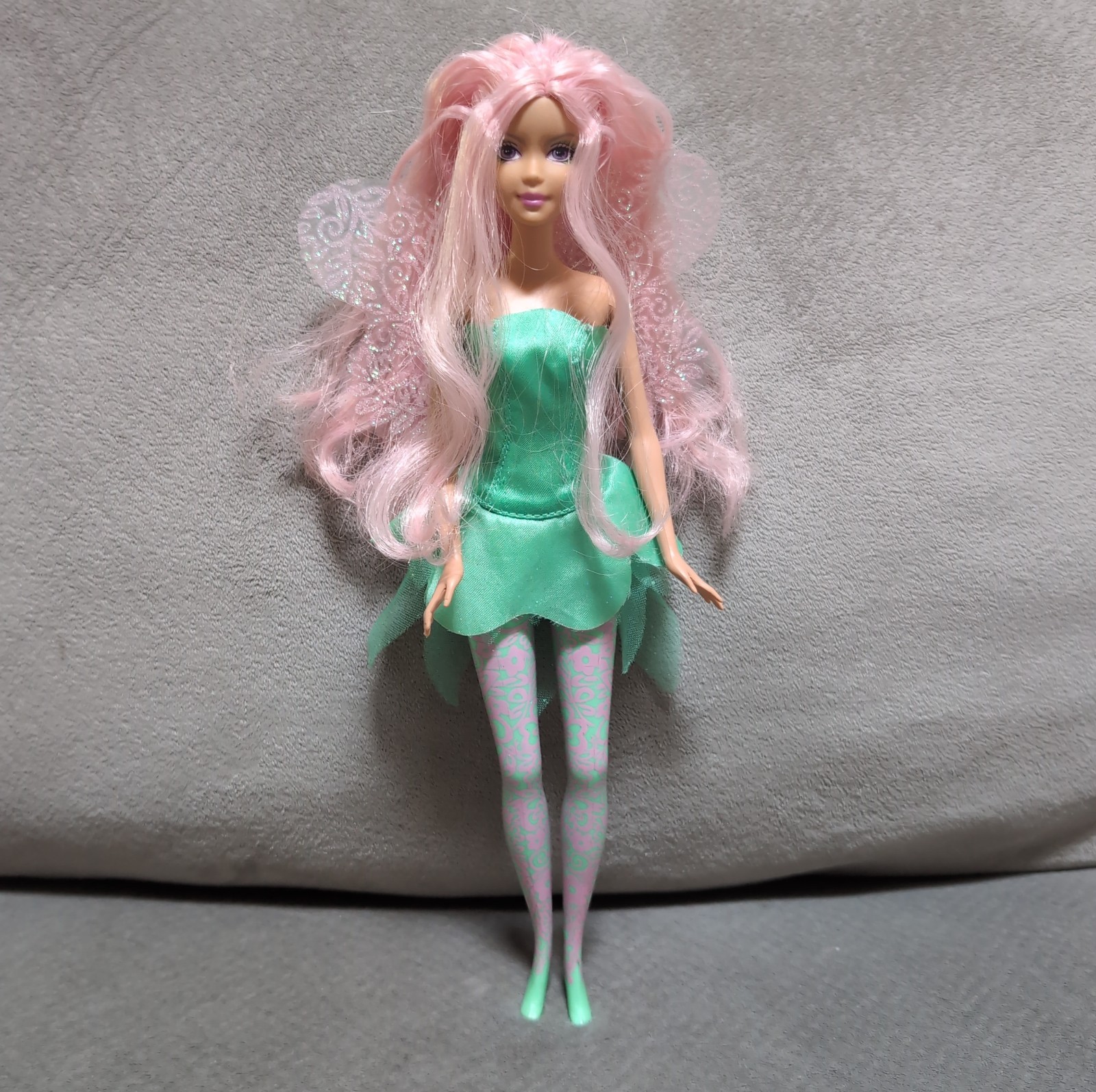 Mattel Barbie 2006 Sparkle Fairytopia Dahlia  Pink And Green