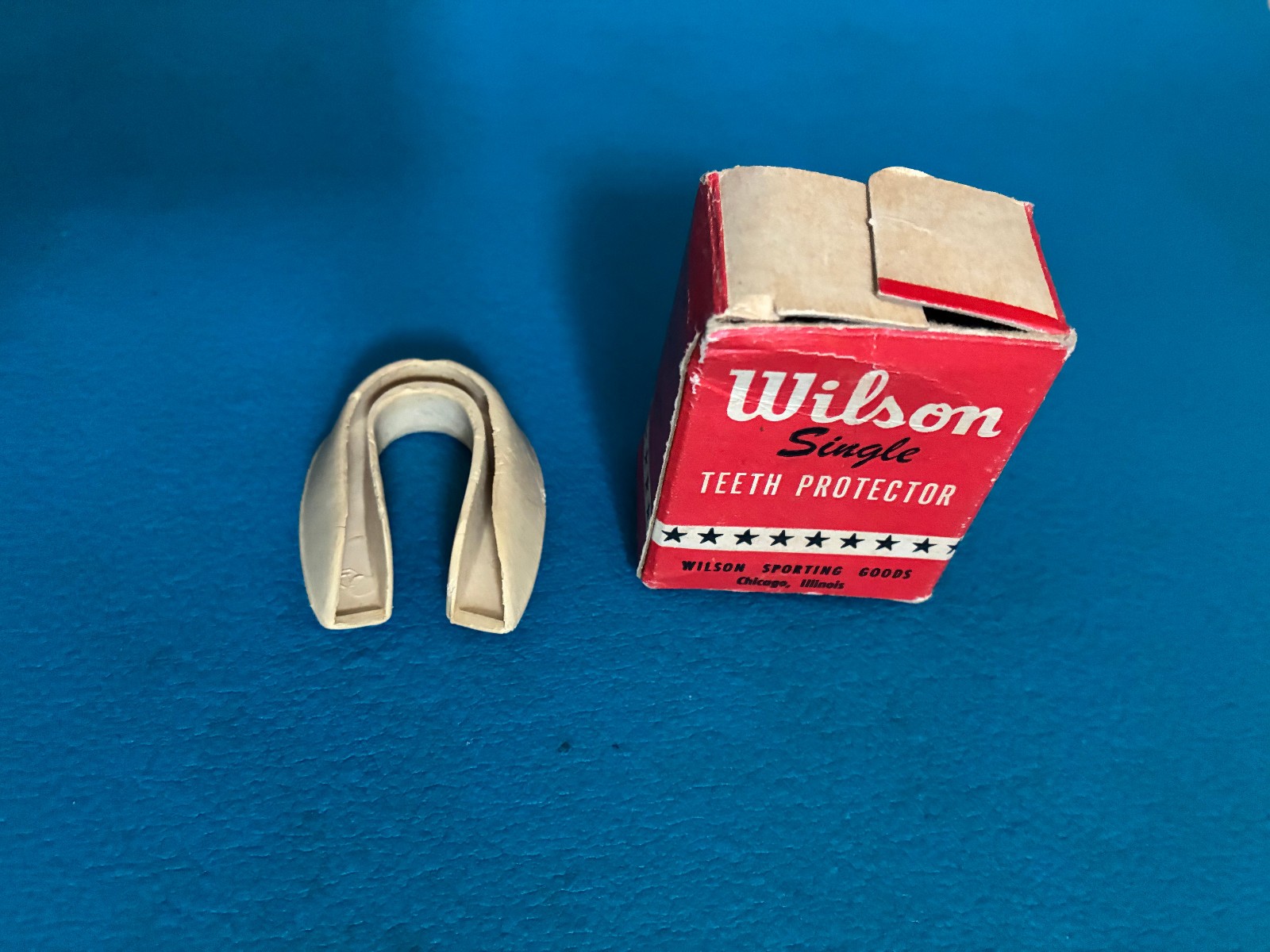 1933-35 Wilson Mouthguard Teeth Protector Original Box Sporting Goods