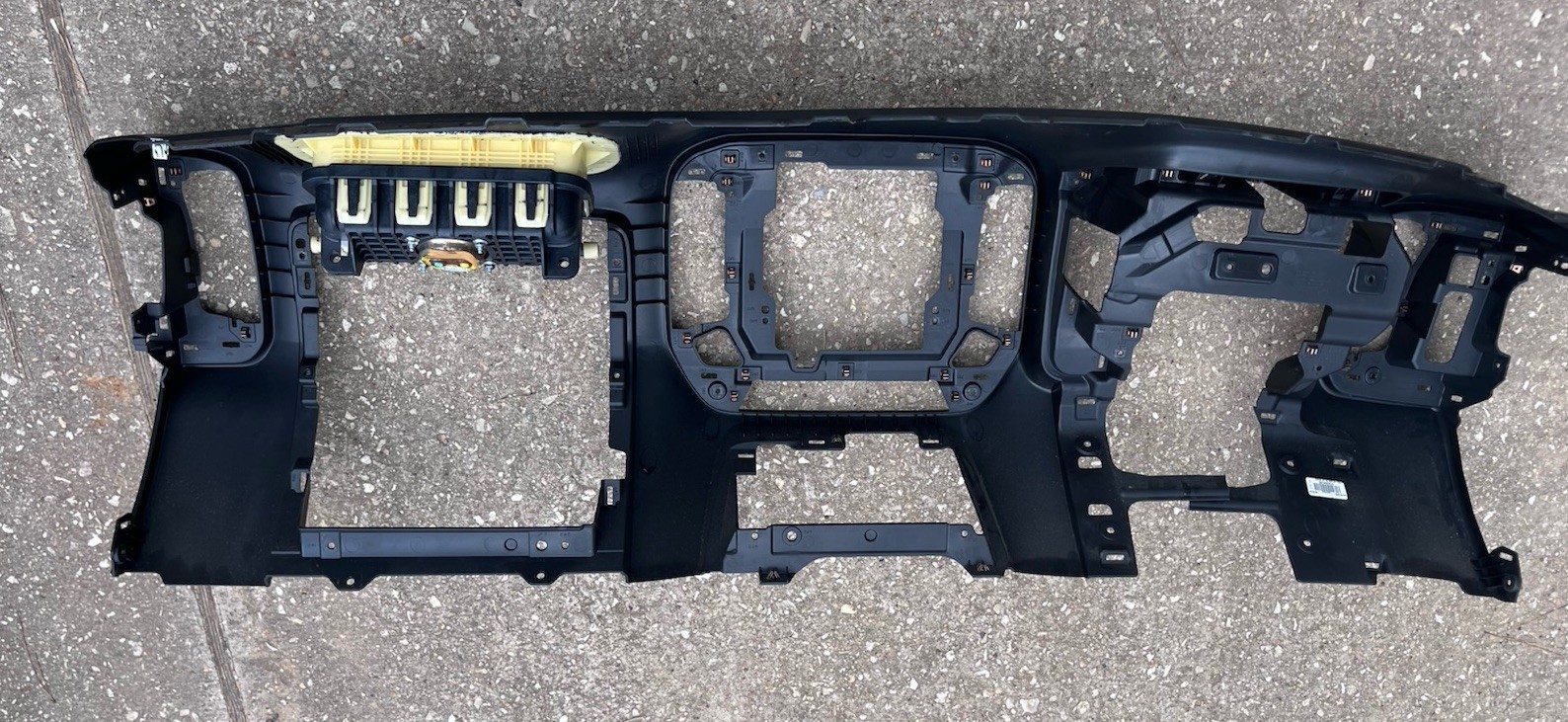 2015 My Link Chevrolet Dash with Components(color Black)