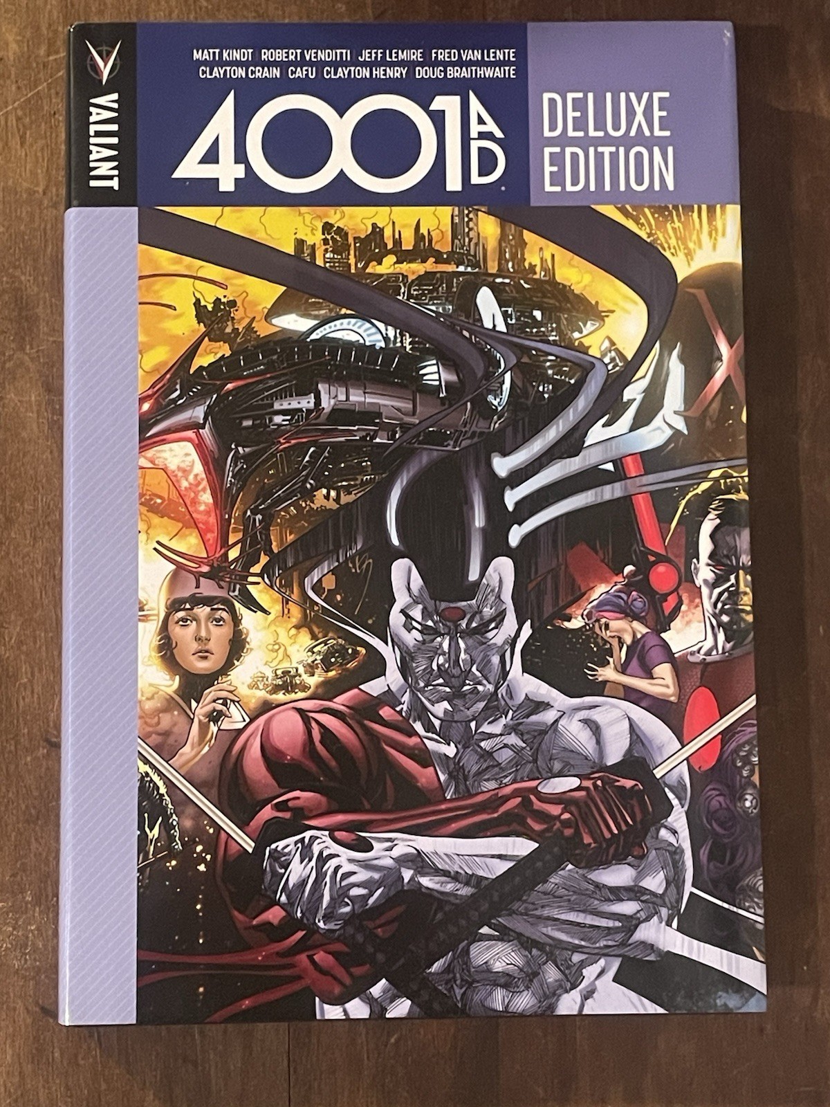Valiant Comics - 4001: AD - Deluxe Edition Hardcover Valiant Comics - 4001: AD - Deluxe Edition Hardcover