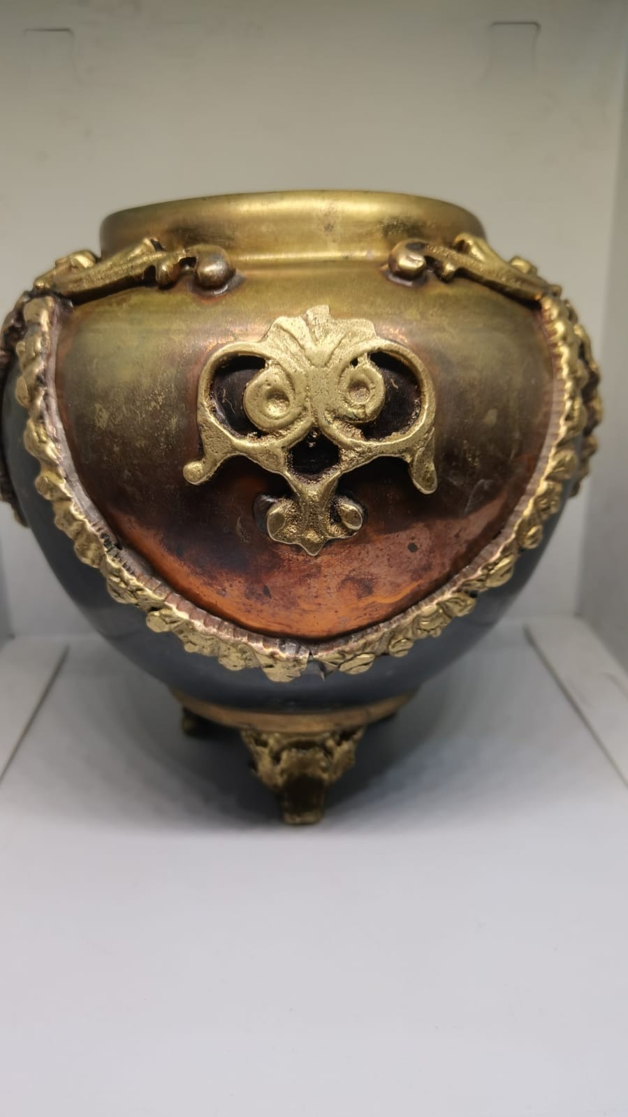 Vintage Handcrafted Brass & Copper Tripoint Urn Vase Ornate Relief Cast Decor
