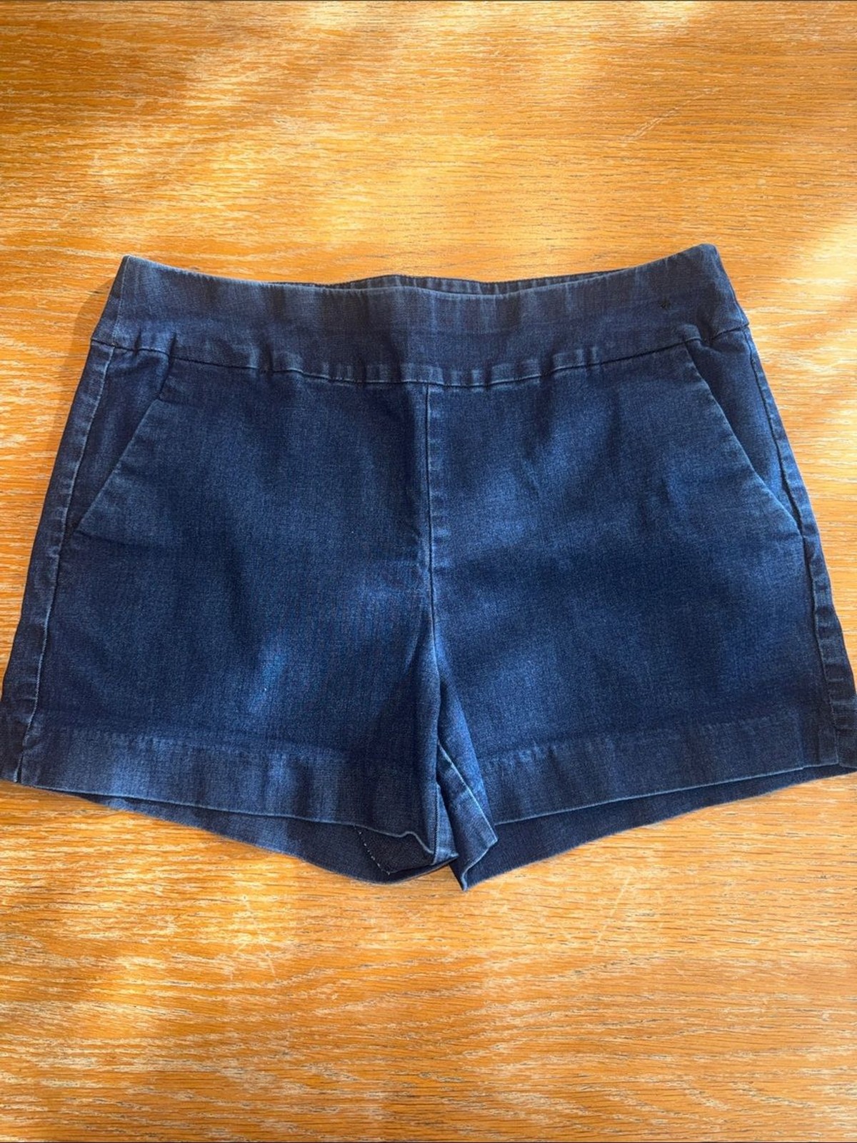 New York & Company Dark Navy High-Waist Pull-On Shorts