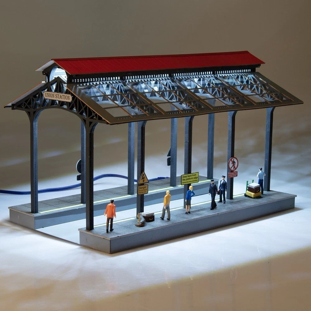 MENARDS UNION PASSENGER STATION O GAUGE O SCALE TRAIN CITY BUILDING ACCESSORY