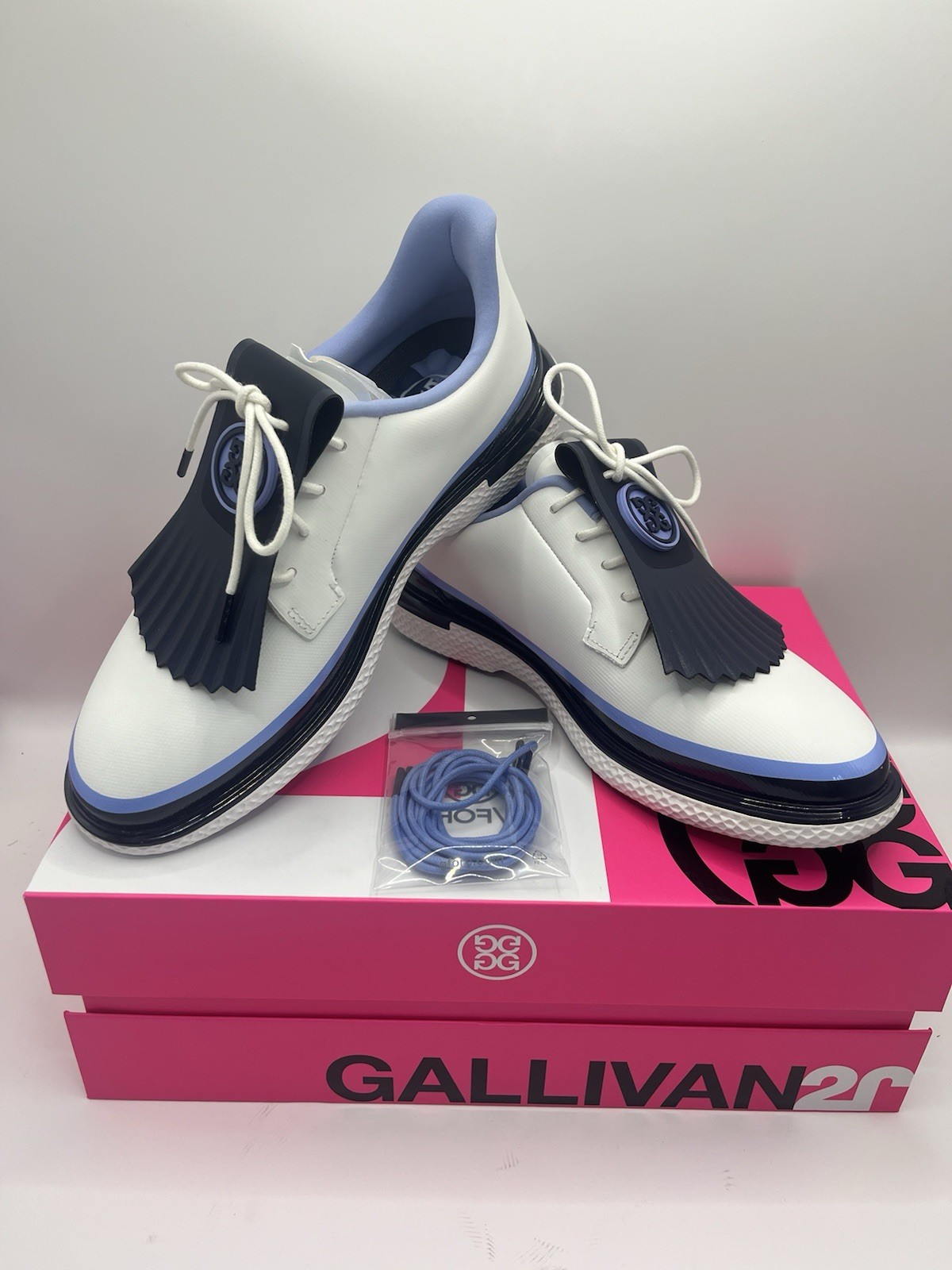 G/FORE Women\'s Gallivan2R TUXEDO STRIPE Kiltie Golf Shoes - Size 7.5 - GLF000108 G/FORE Women\'s Gallivan2R TUXEDO STRIPE Kiltie Golf Shoes - Size 7.5 - GLF000108