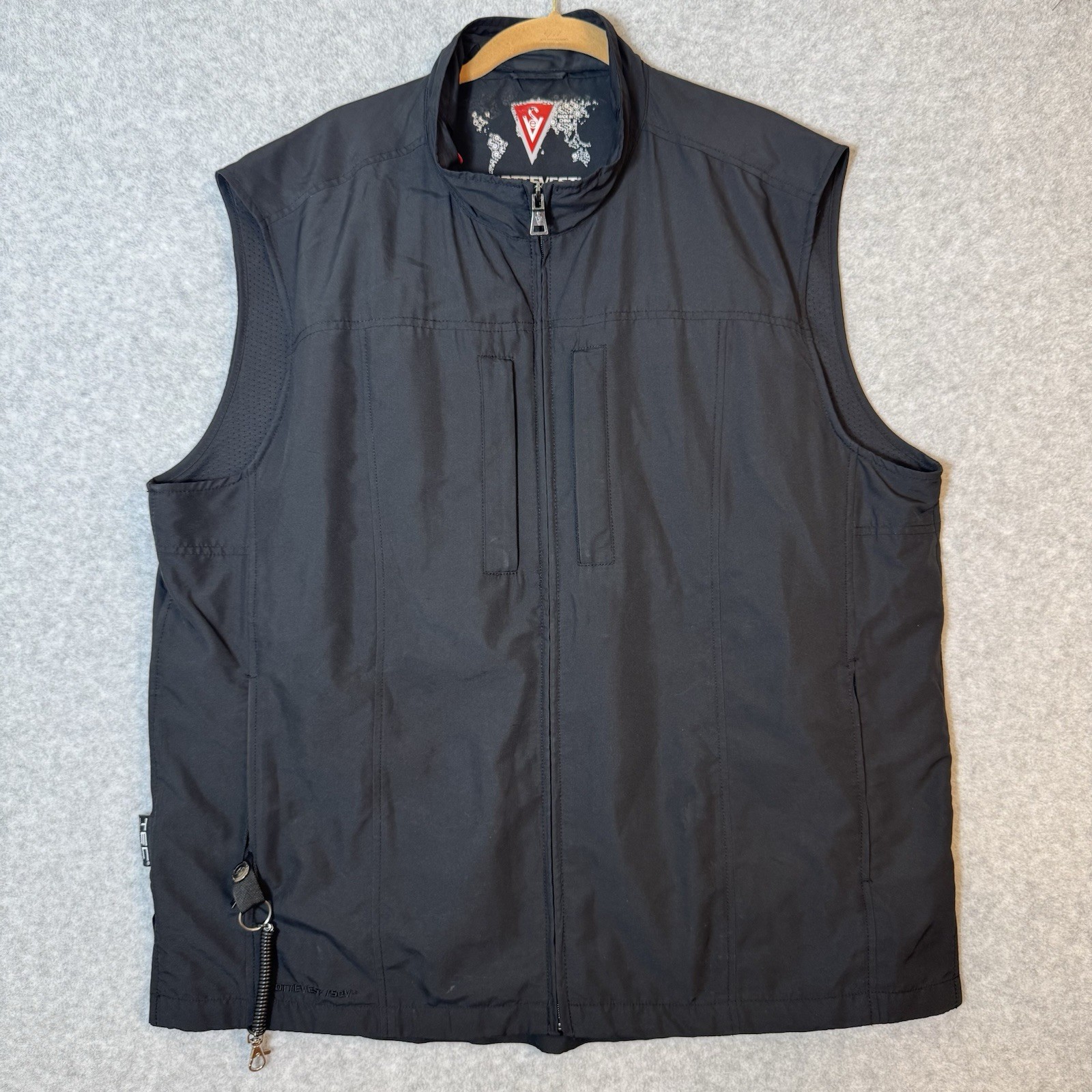 SCOTTeVEST SeV TEC Travel Vest Mens XL Black Pocket Utility Tech READ