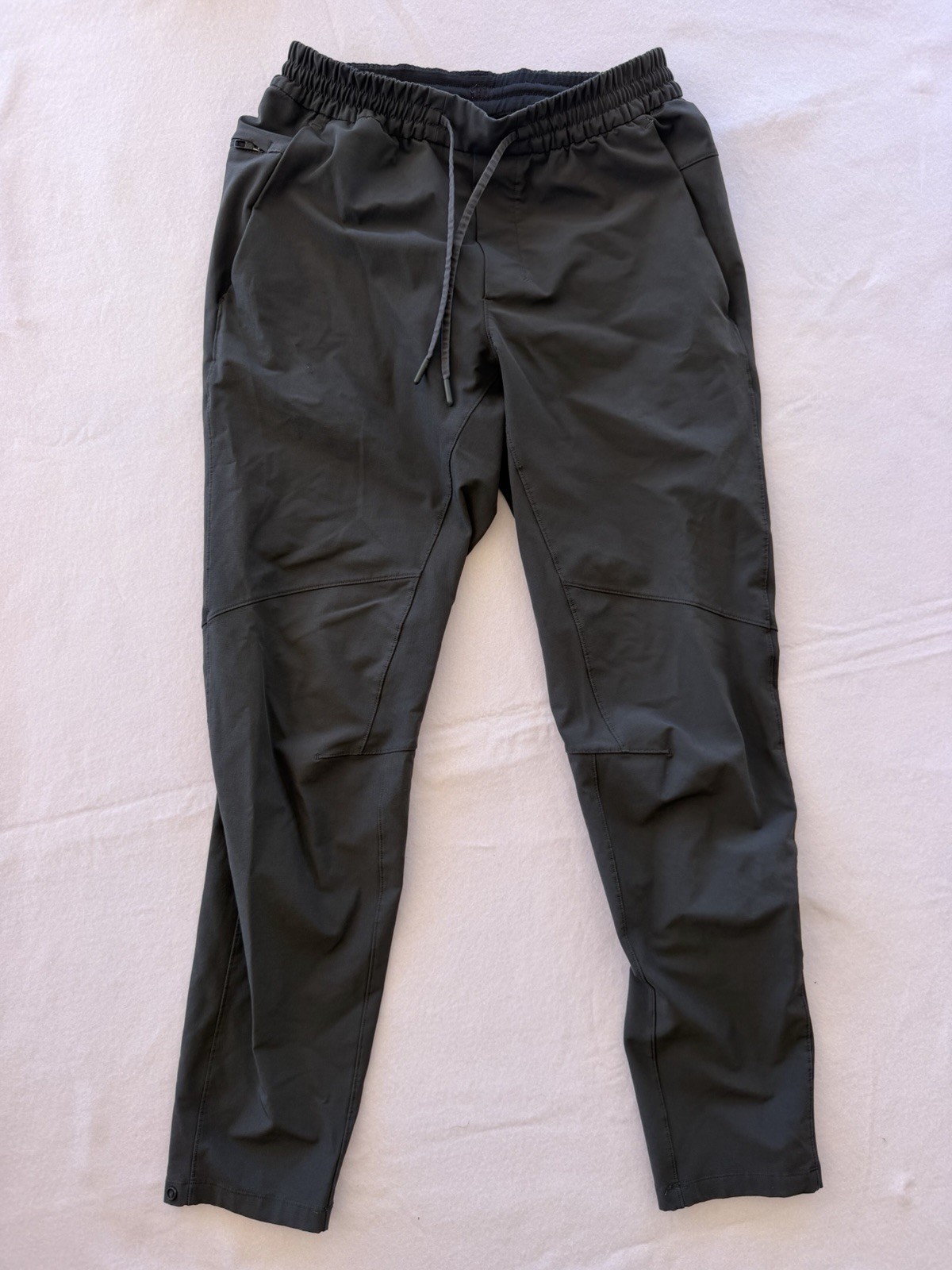 Lululemon Mens License To Train Pants Size Medium Gray LM5728S