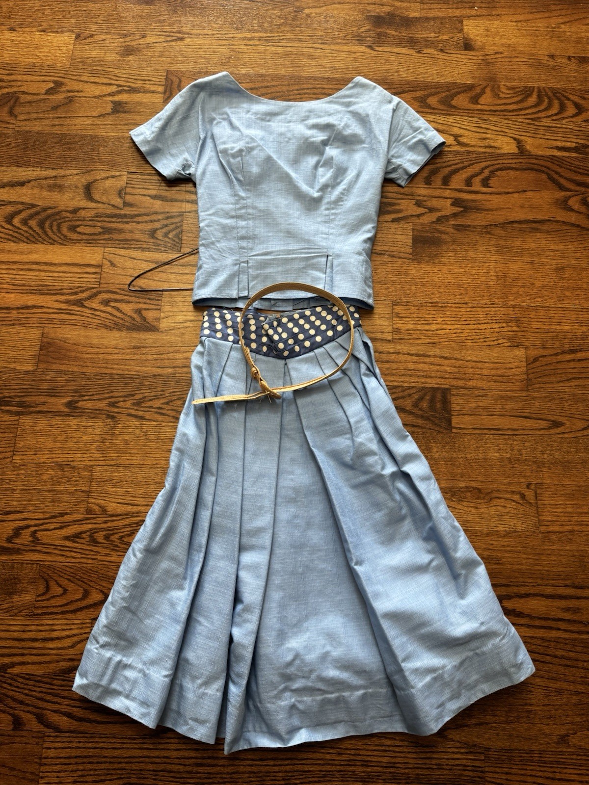 Vtg 50s Ladies Fit + Flare Box Pleated Skirt + Peplum Top Polka Dot Waist Set