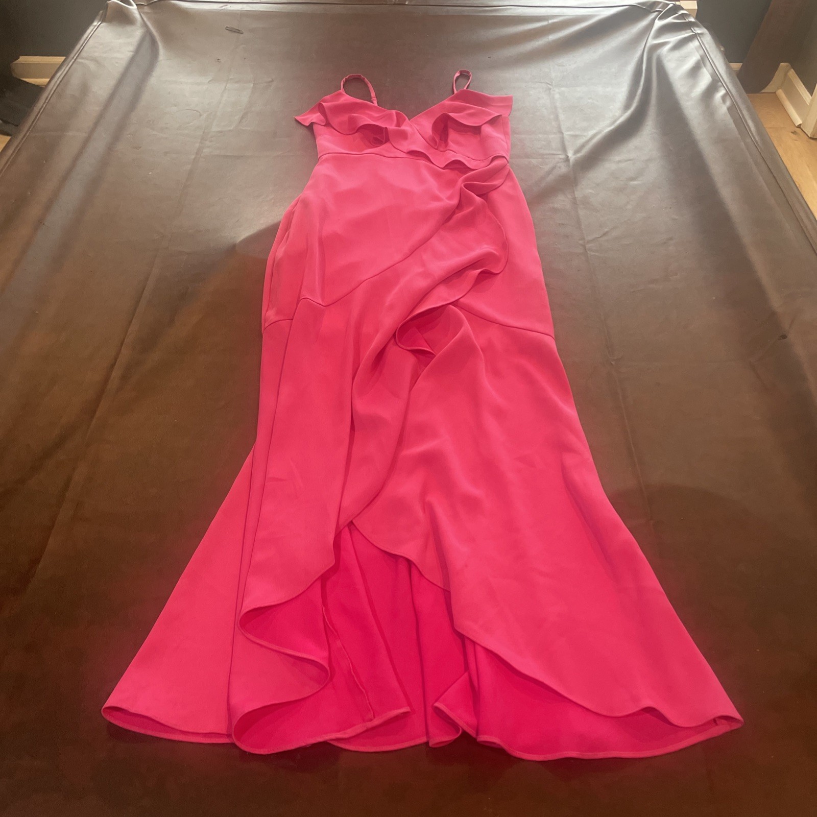 Vince Camuto Women\'s Semi-formal Spaghetti Strap Bright Pink Size 6 Floor Length