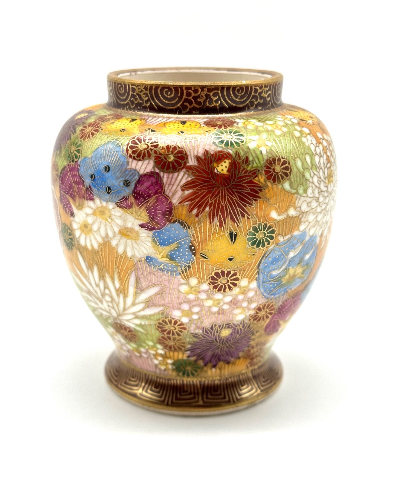 Antique Japanese Satsuma Vase Shuzan Mark Meiji Taisho Millefleur Gold Gilt 4\ Antique Japanese Satsuma Vase Shuzan Mark Meiji Taisho Millefleur Gold Gilt 4\