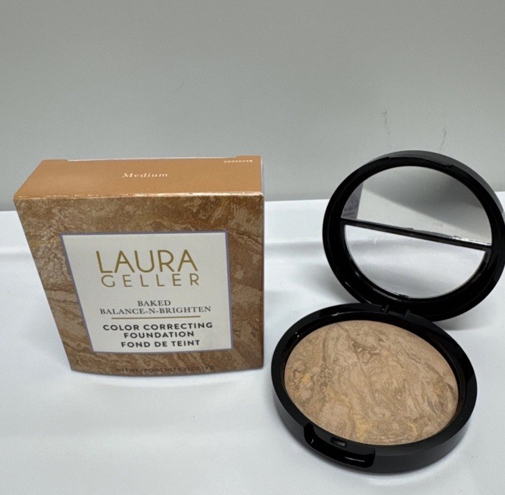 NEW - Laura Geller Baked Balance-N-Brighten Color Correcting Foundation Medium NEW - Laura Geller Baked Balance-N-Brighten Color Correcting Foundation Medium