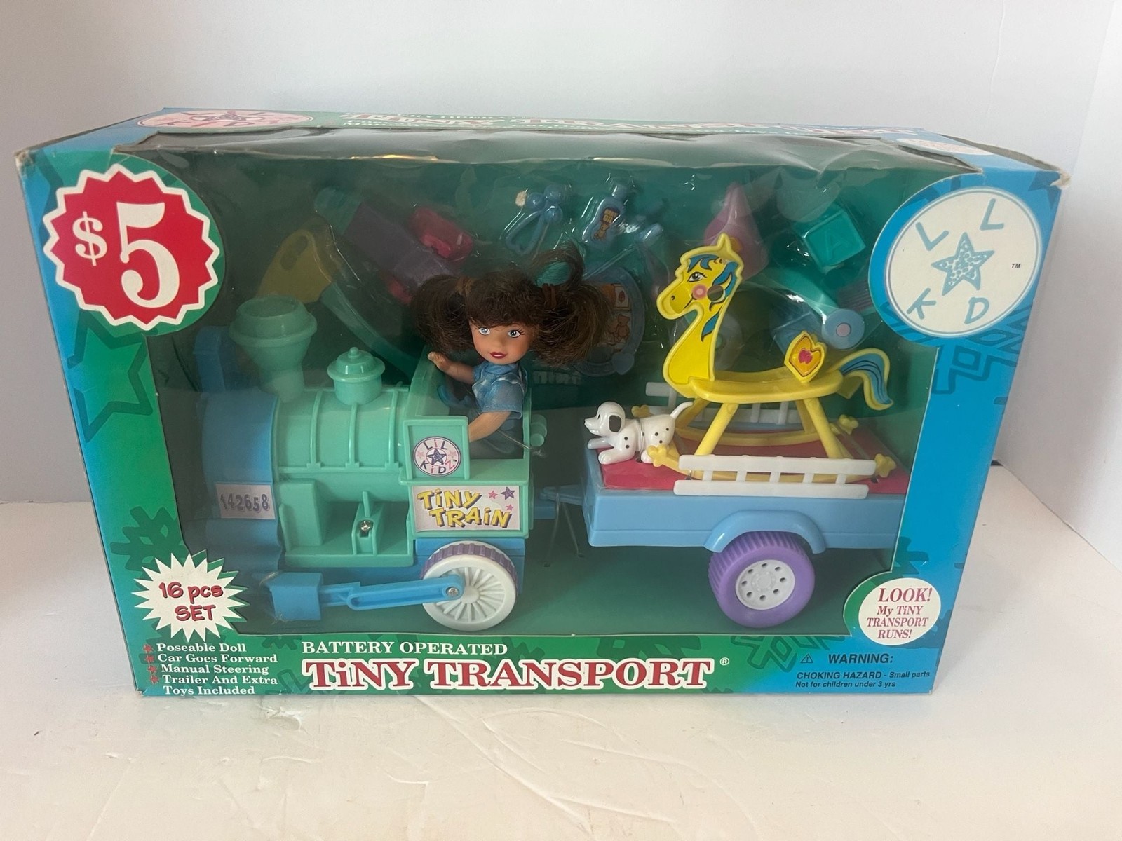 Rare find Vintage Lil Kidz Tiny Transport Battery Operated 16 Pcs toy Set Item
