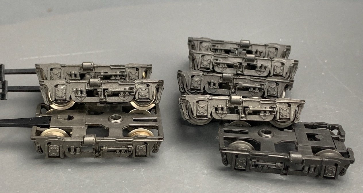 8X HO Scale Rivarossi / AHM Passenger Car Trucks HO7278
