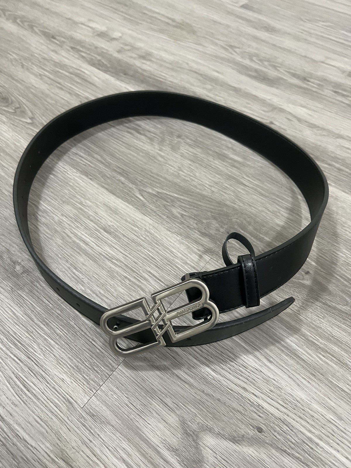 Balenciaga Silver BB  Buckle Men\'s Black Leather Belt 110 cm fit 34-38 Waist