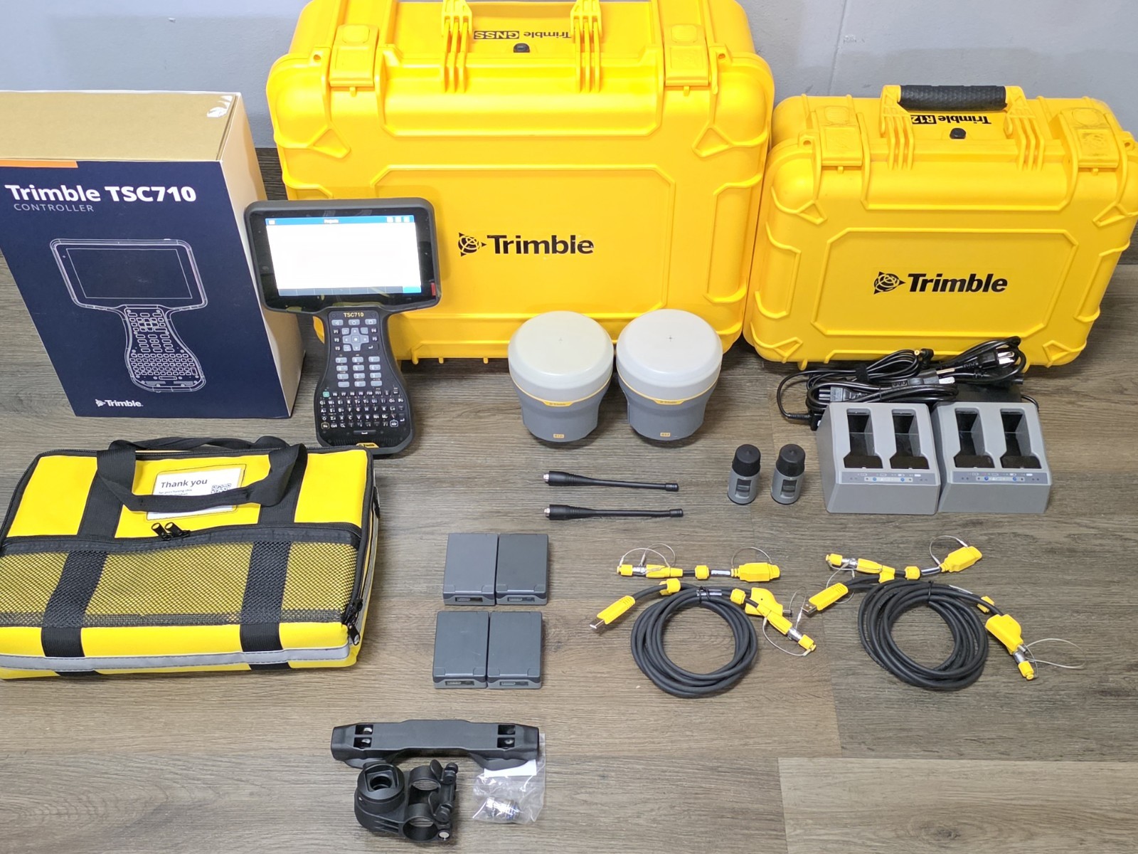Trimble R12 R12i GPS GNSS Beidou Galileo RTK Base & Rover Kit TSC710 Access 2026 Trimble R12 R12i GPS GNSS Beidou Galileo RTK Base & Rover Kit TSC710 Access 2026