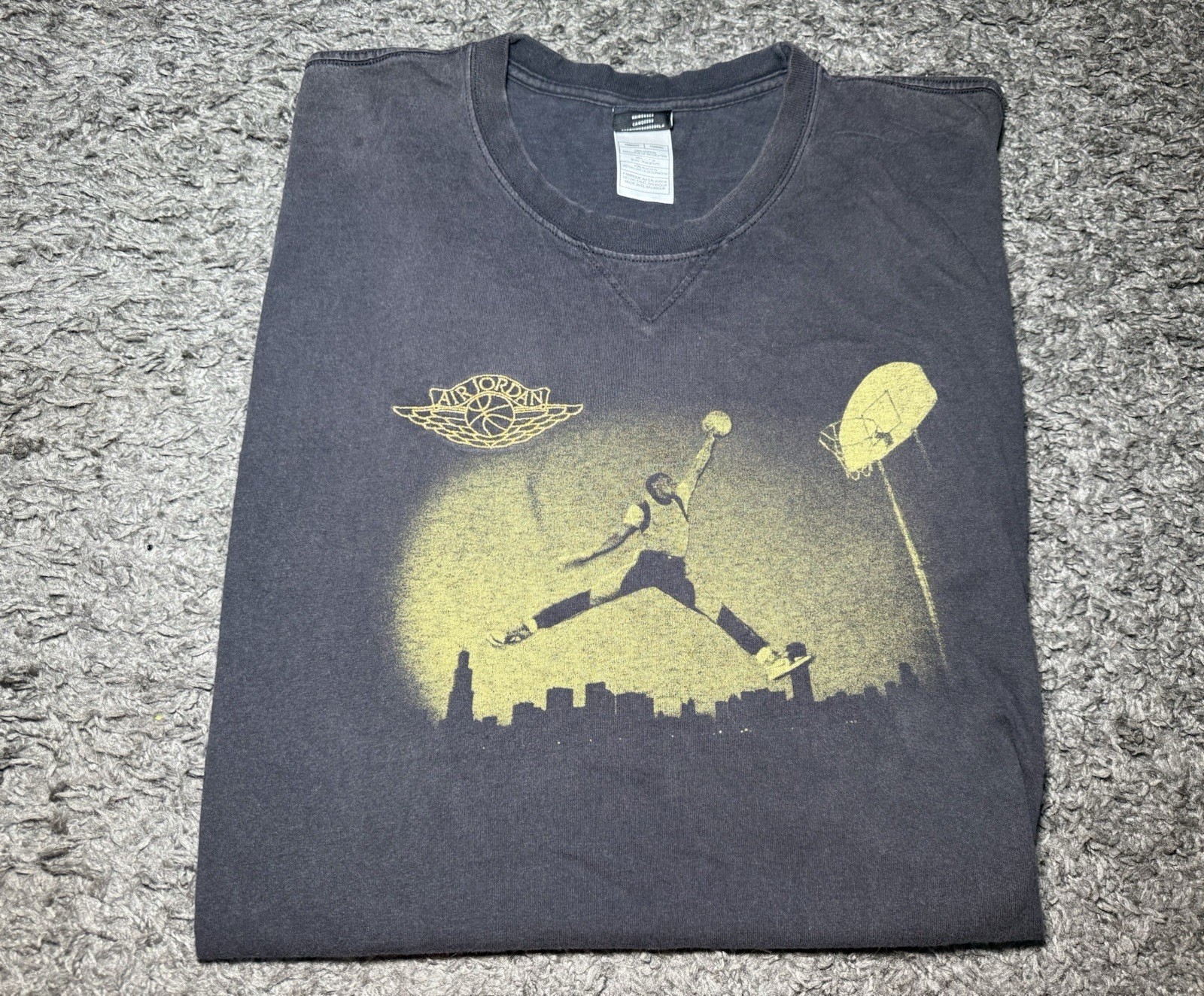 VINTAGE Y2K NIKE AIR JORDAN PLAYGROUND MEN\'S TEE SHIRT SIZE 2XL BLACK GOLD