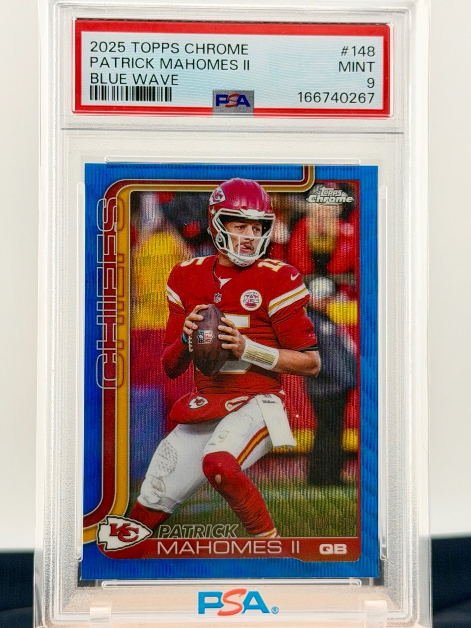 2025 TOPPS CHROME BLUE WAVE #148 PATRICK MAHOMES II /150 PSA 9
