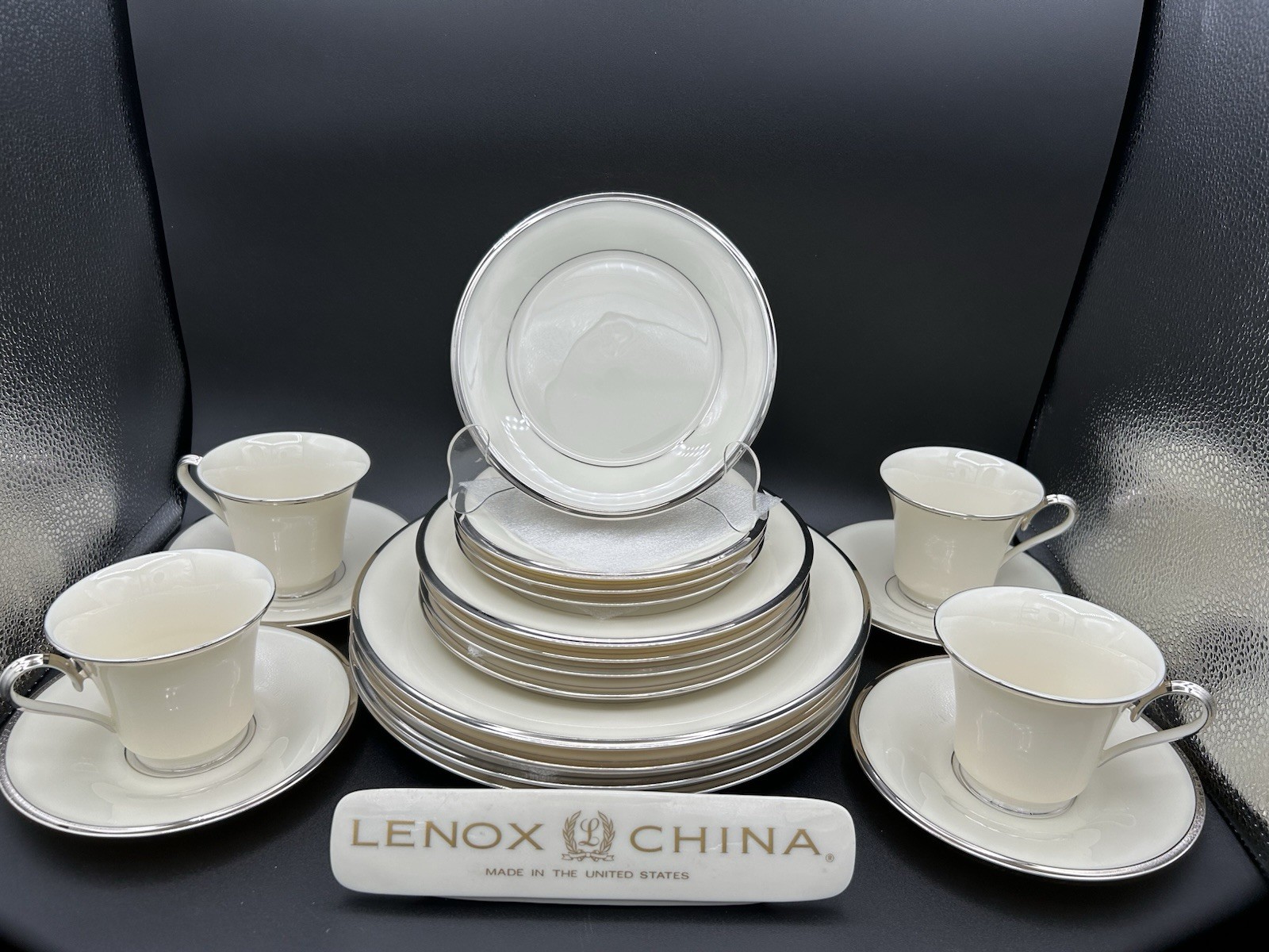 Lenox Solitaire~(Set of 4)~5 Piece Place Settings~1st Quality~Perfect~20 Pieces