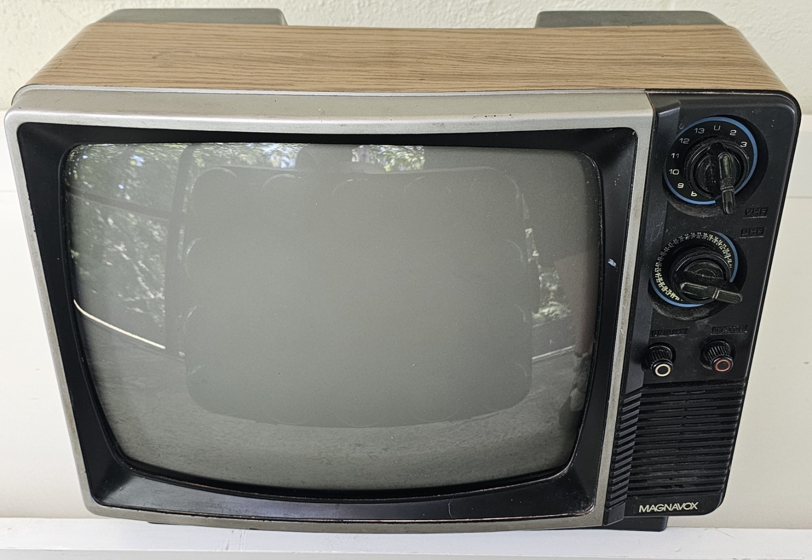Vintage 1986 Magnavox 12