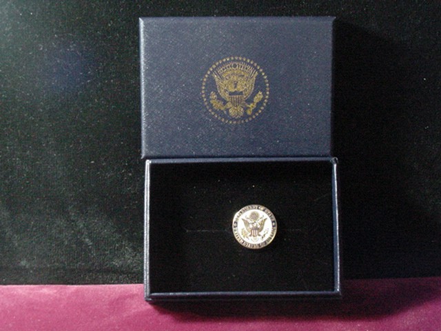U S Department of State Lapel Pin DOS -Color Seal- in US U S Department of State Lapel Pin DOS -Color Seal- in US