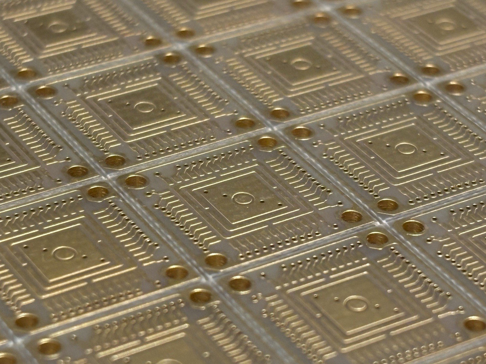 Very rare pcb , gold plated For Gold Recovery ( 2 pcs) Very rare pcb , gold plated For Gold Recovery ( 2 pcs)