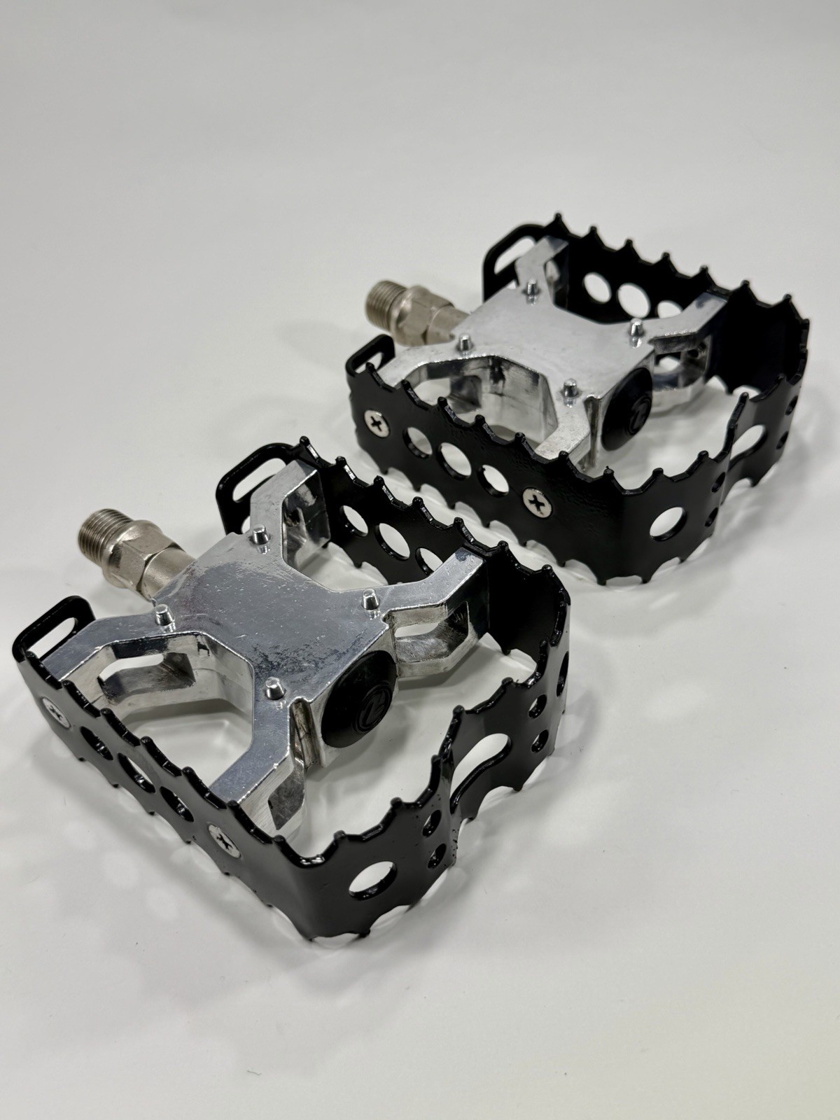Haro Team BMX Racing Pedals 1/2” Black Cage Polished Aluminum Crupi Widow Hutch