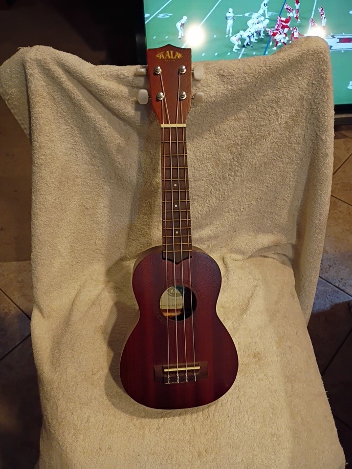 Kala Ka-15s Mahogany Soprano Ukulele 